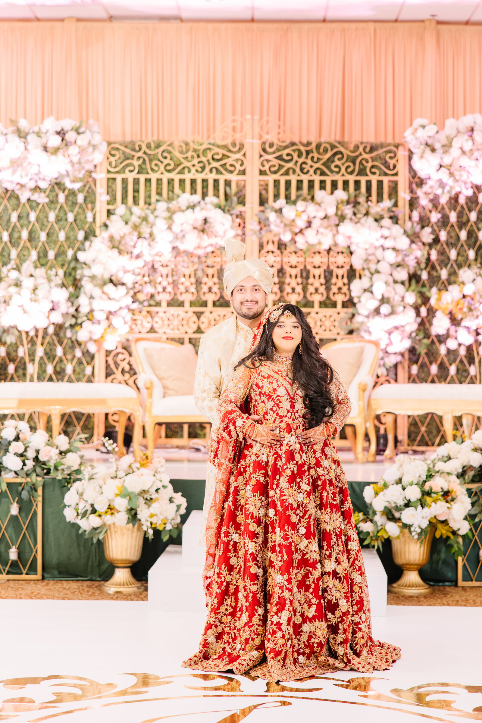 Desi-bride-at-crystal-banquet