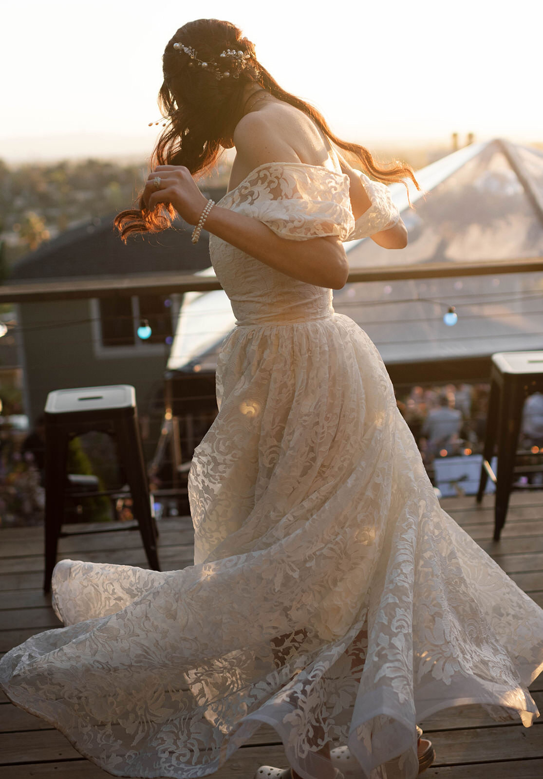 Gothic-Disco-Floral-Wedding53