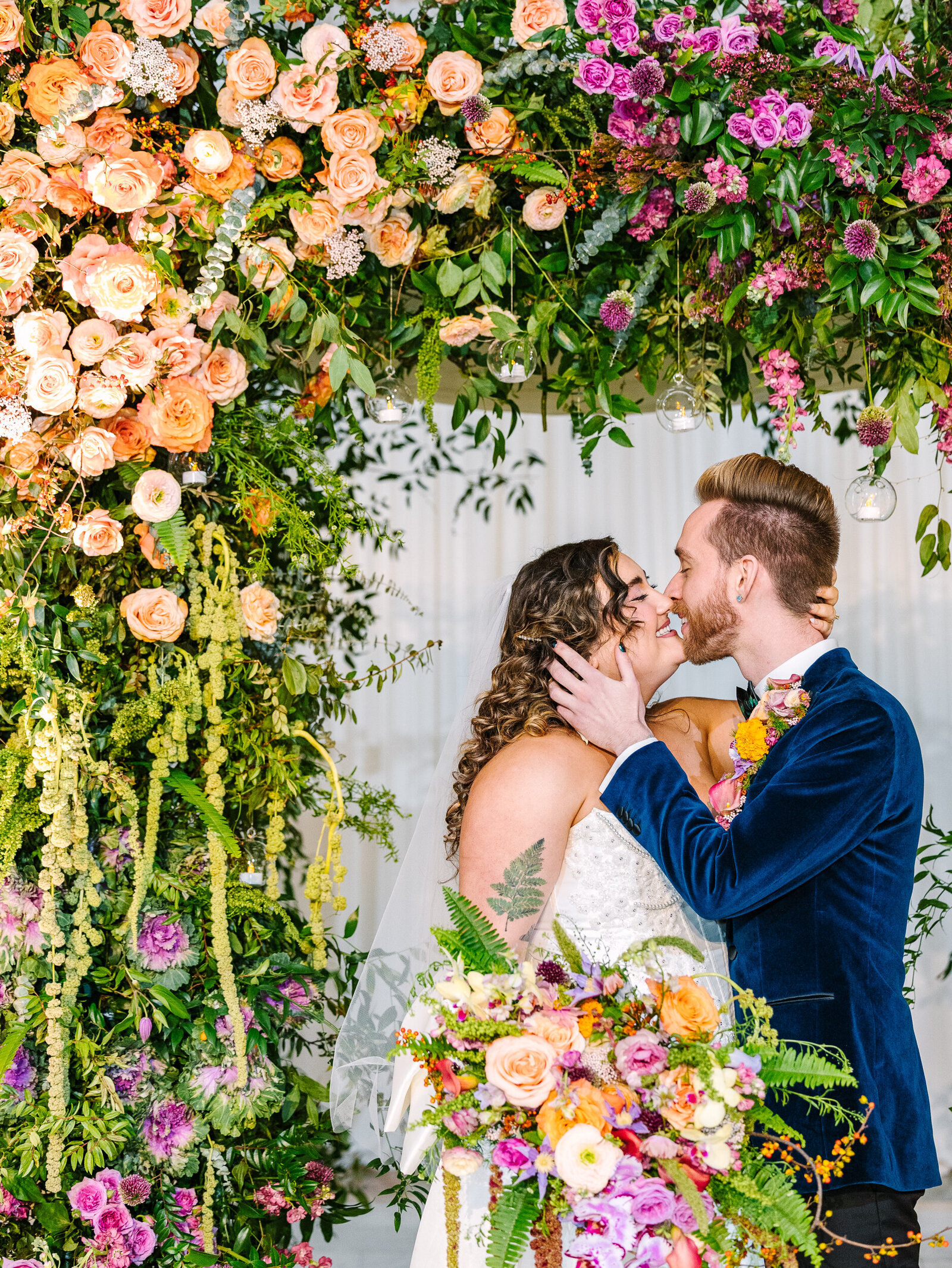 Carnegie-Museum-of-Art-Dormont-Florist-Colorful-Jewish-Wedding-Non-Traditional-Artsy-LGBTQ-NYC-Wedding-Photography-Maya-Lovro-30
