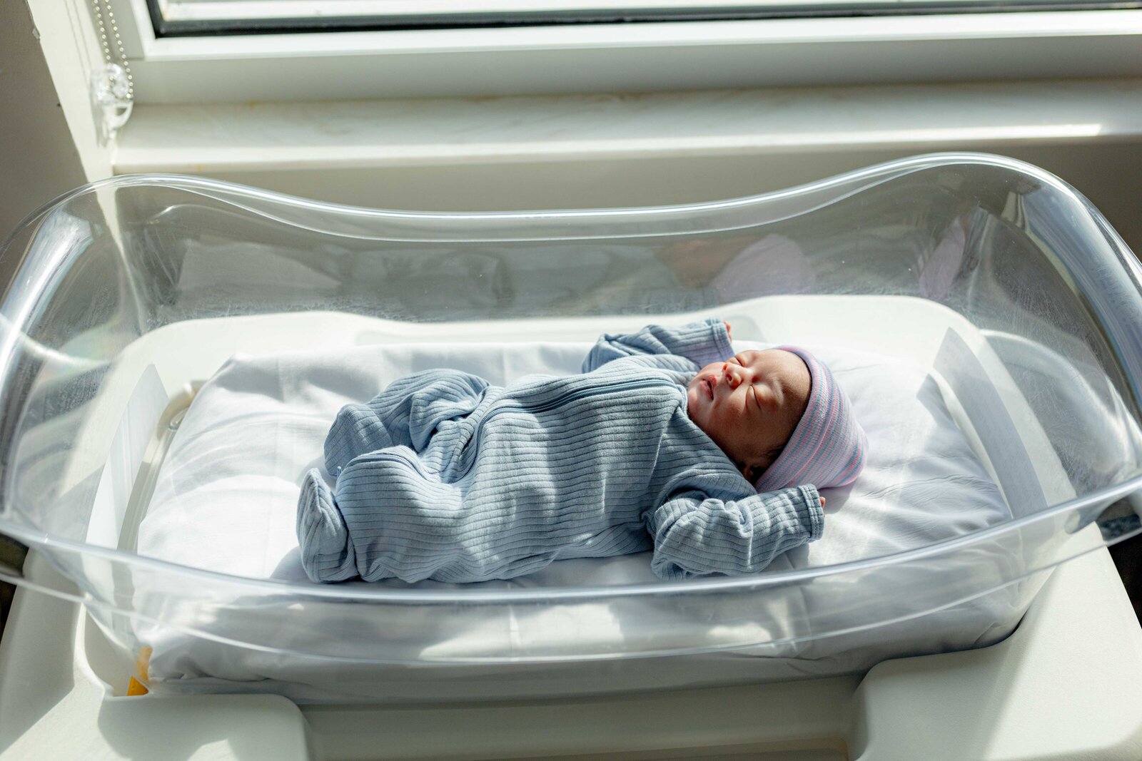 Fresh-48-hospital-newborn_Sayre-Briele-Photography-LLC-Savasha-Lloyd-9