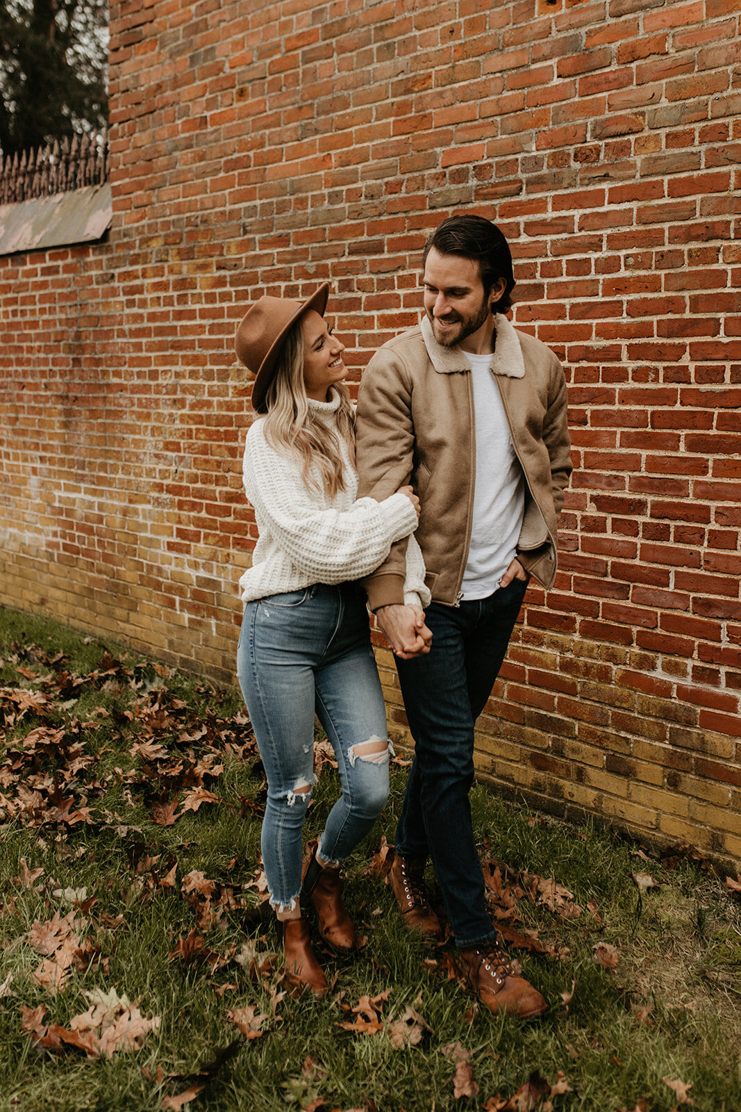 Melissa_Chris_Couples_Session_Sneak_Peek_11.11.20-13