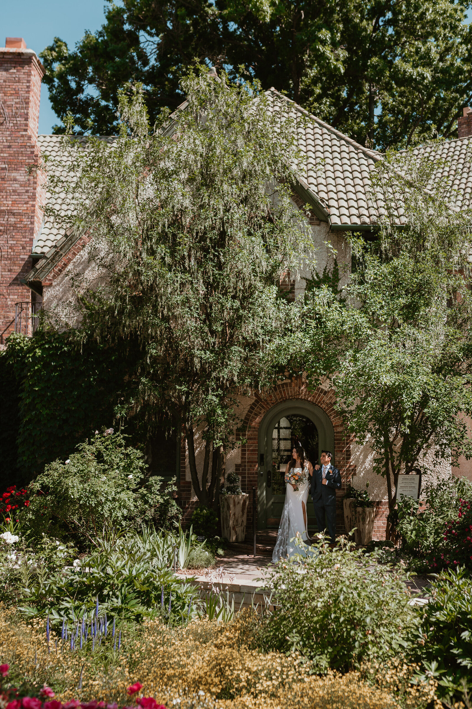 Denver-Botanic-Gardens-Summer-Colorado-Wedding-05