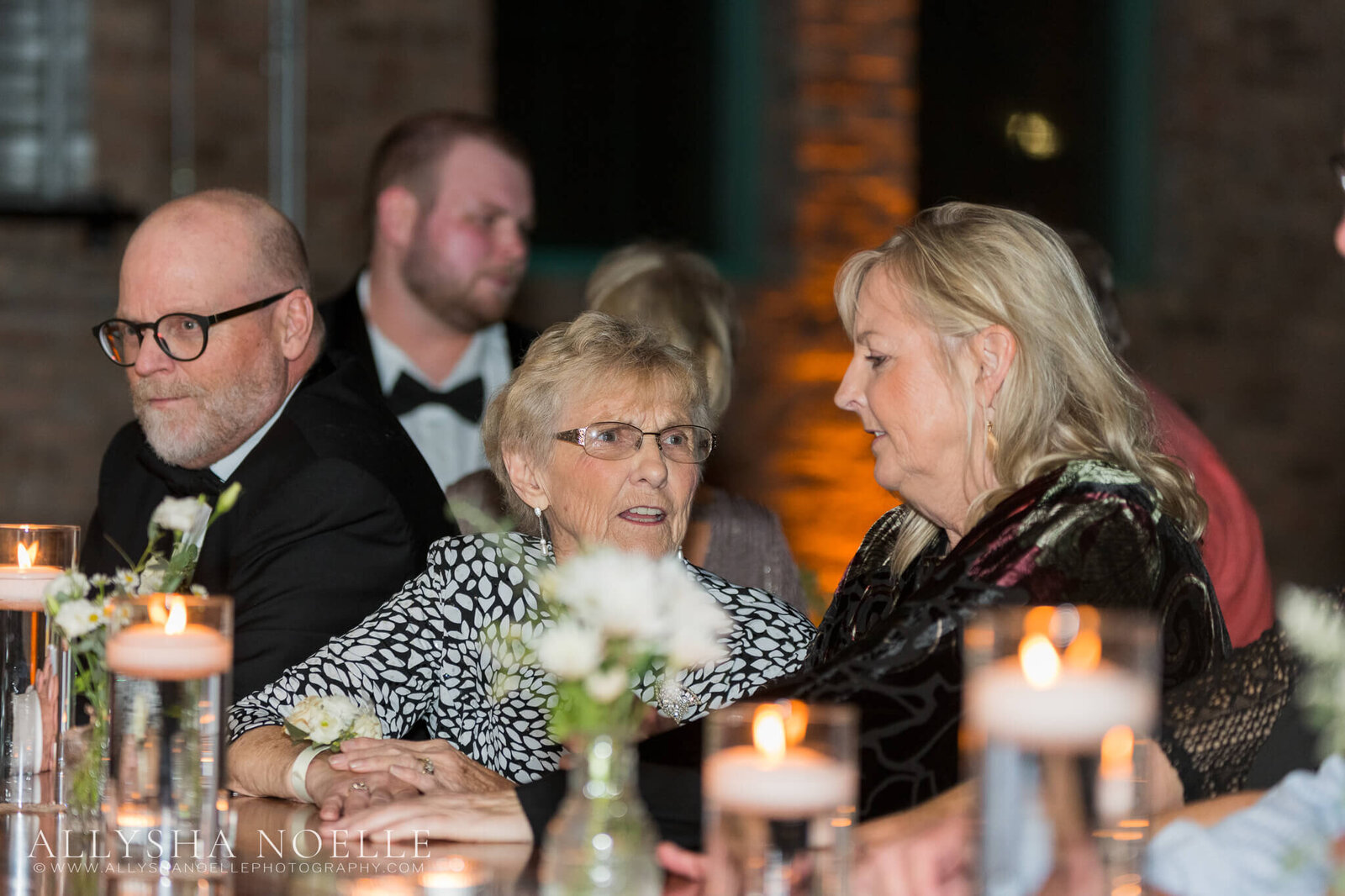 Wedding-at-The-Factory-on-Barclay-in-Milwaukee-1230