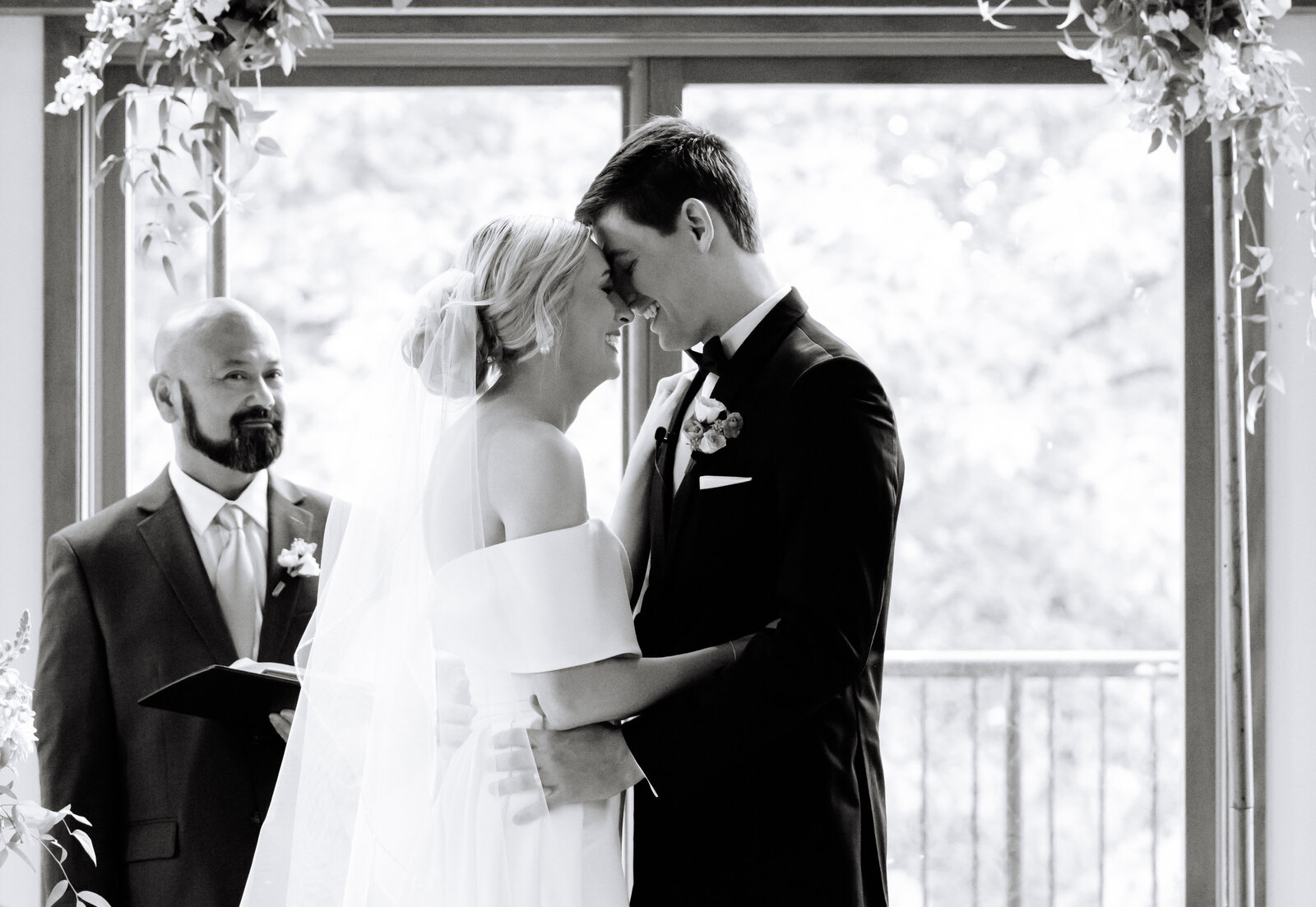 Midwest Luxury Wedding Photographer Lainie Arnold-11