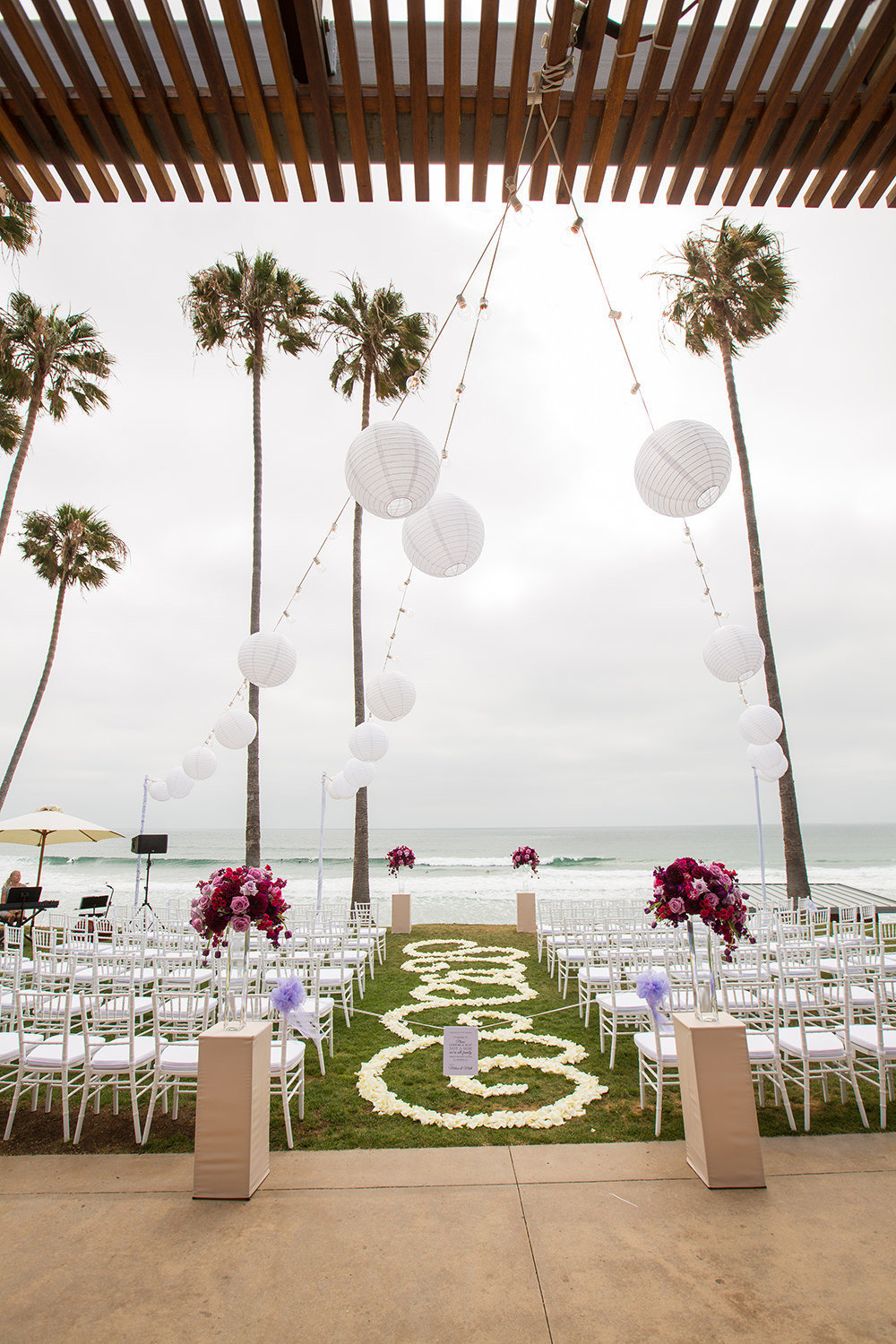 ceremony center aisle