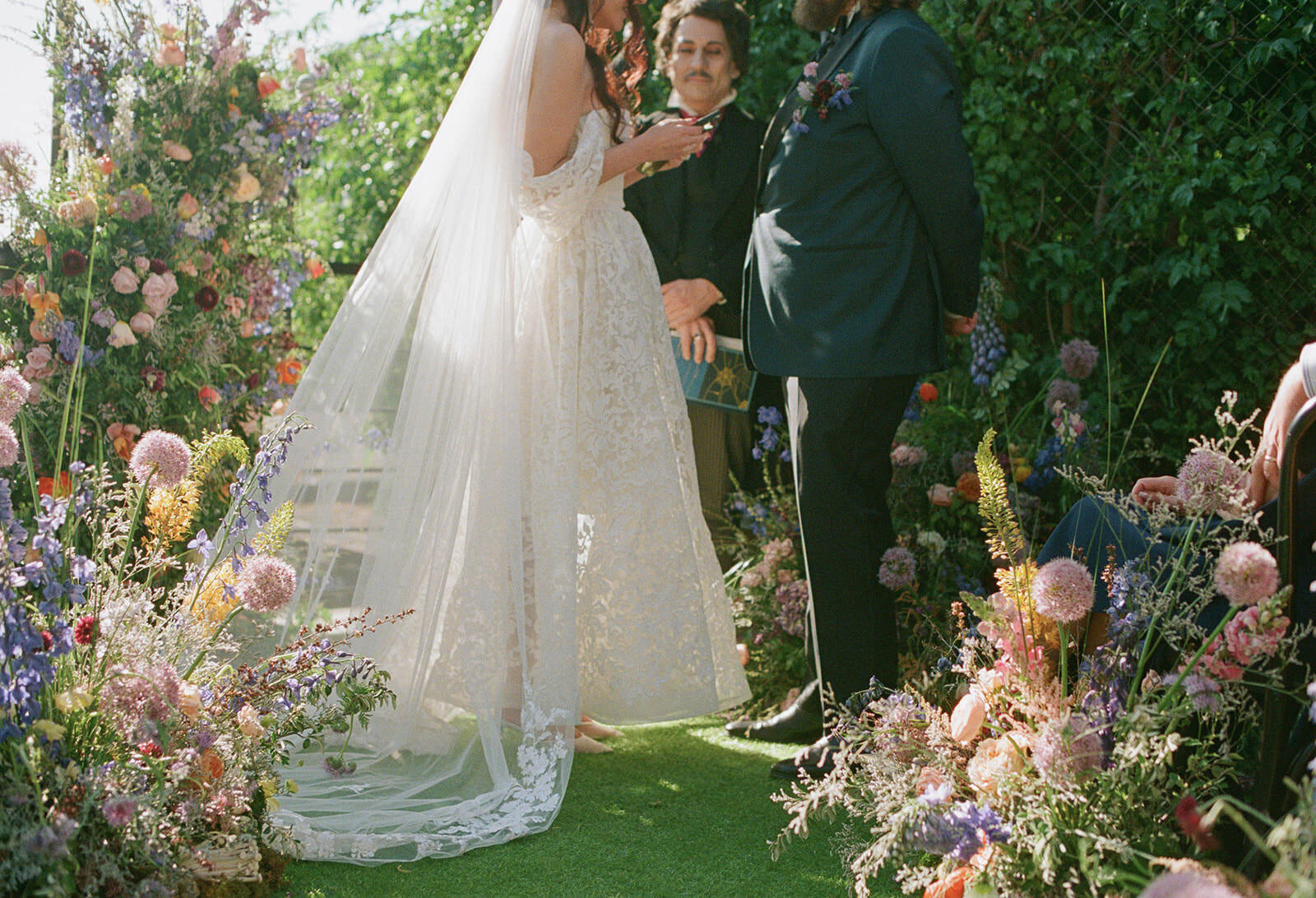 Gothic-Disco-Floral-Wedding44