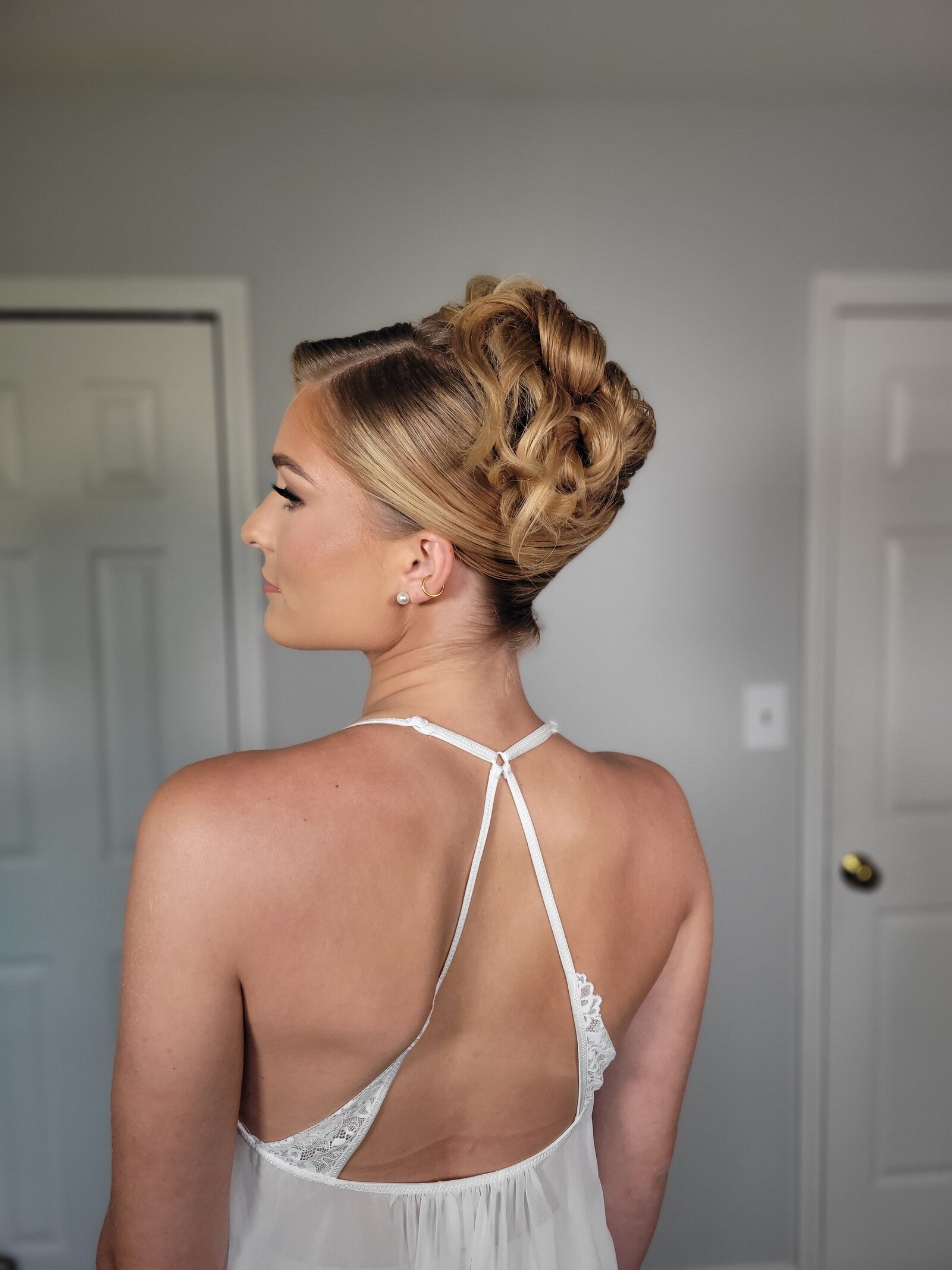 Blonde french roll_left side