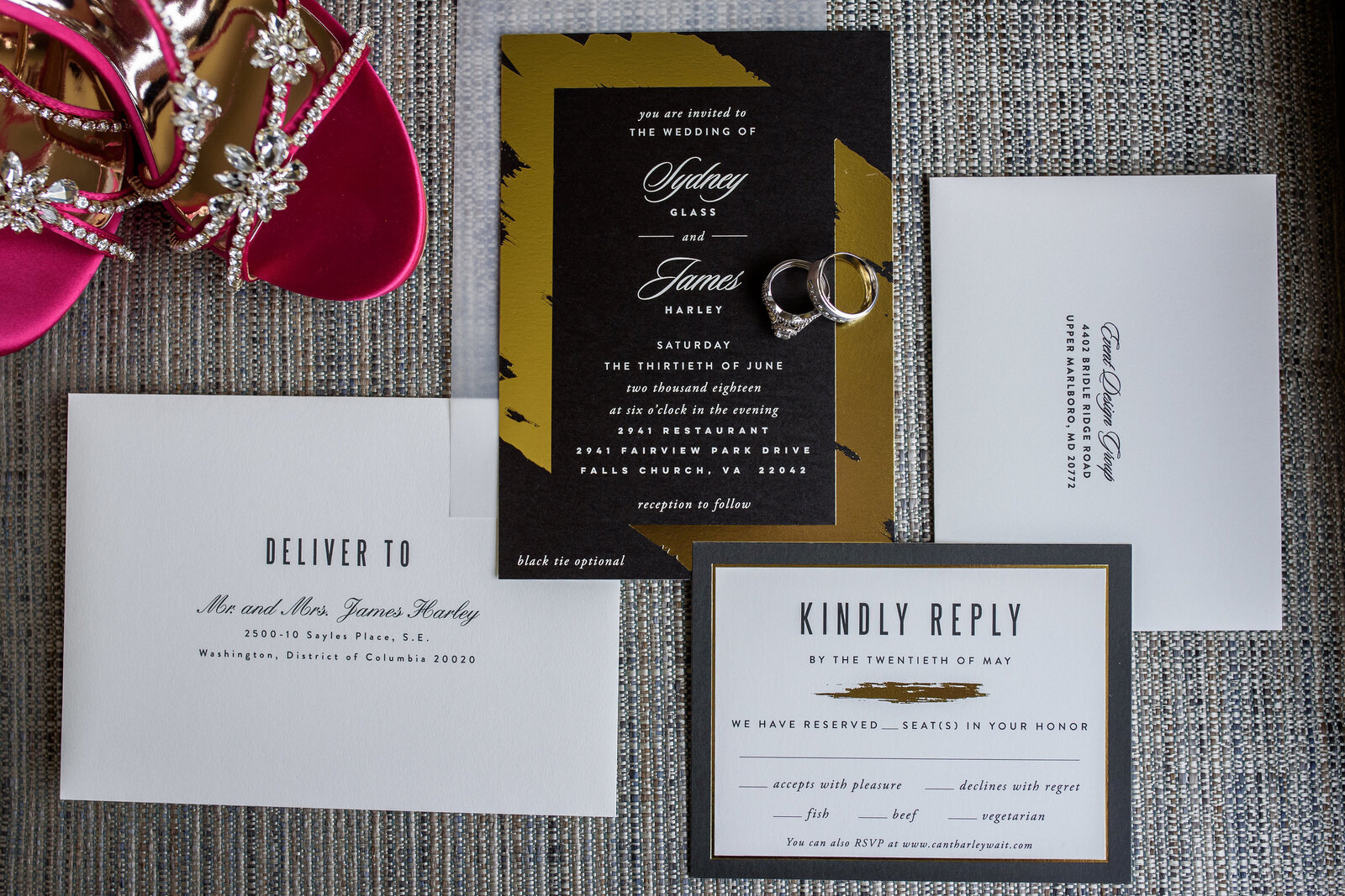 SydneyJames-BridalPrep-AshleighBingPhoto-14