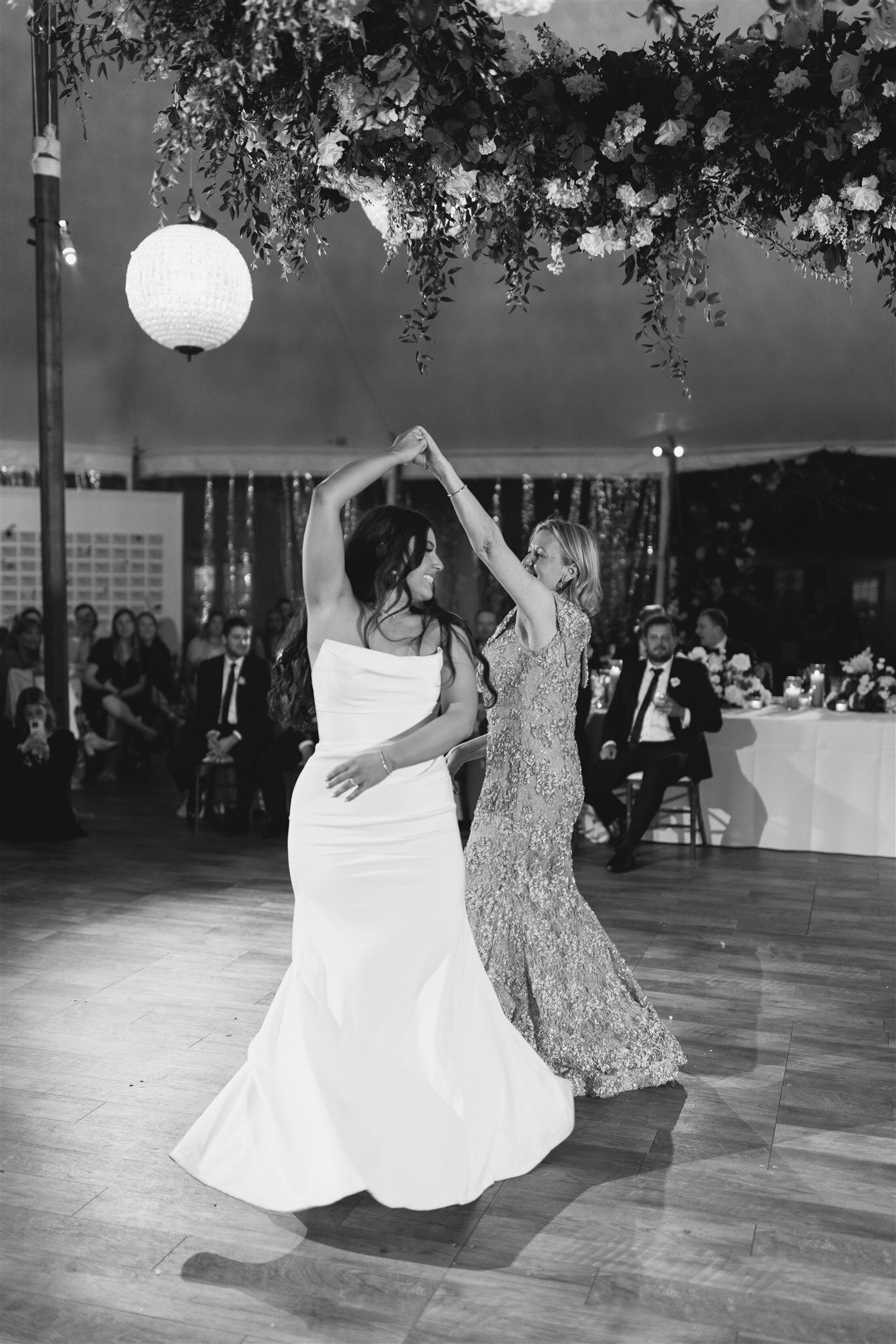 destination-tent-wedding-hanna-walkowaik-photography-2445