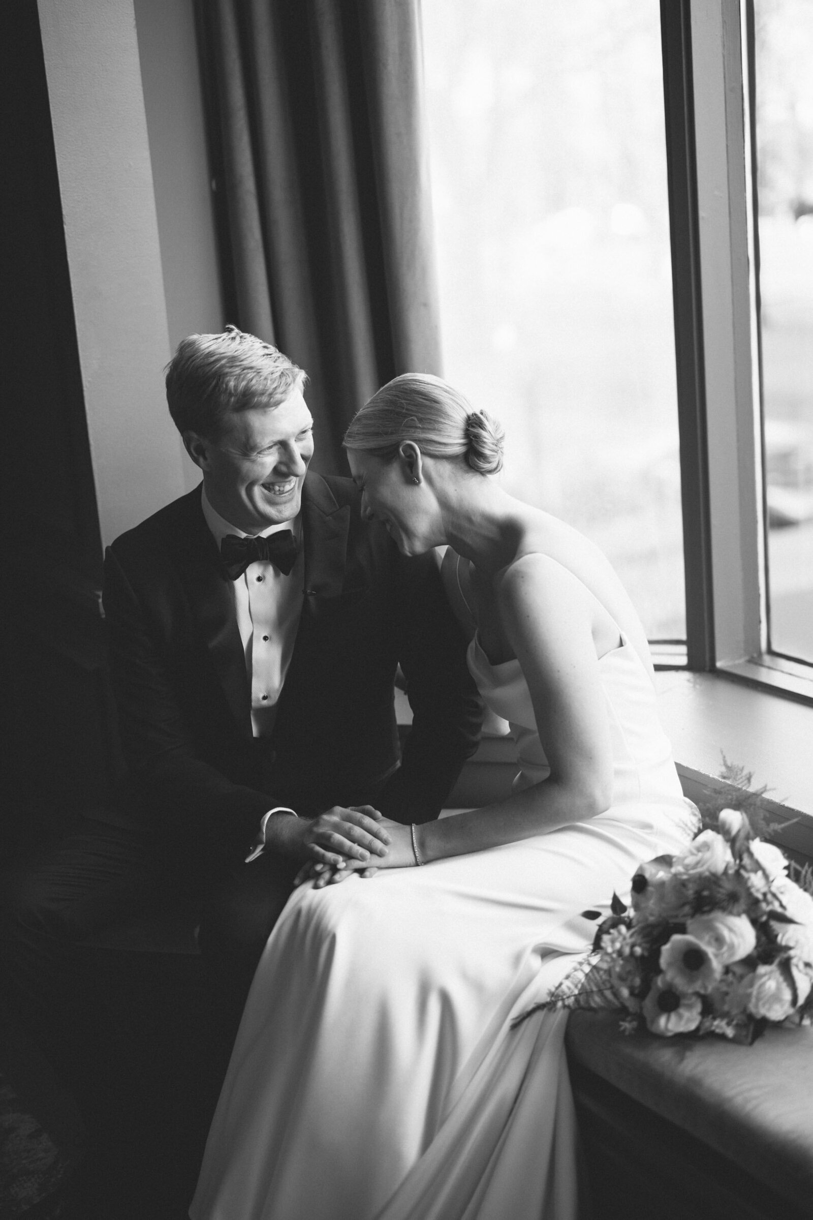 candid-elegant-boston-wedding-photography-zev-fisher-102