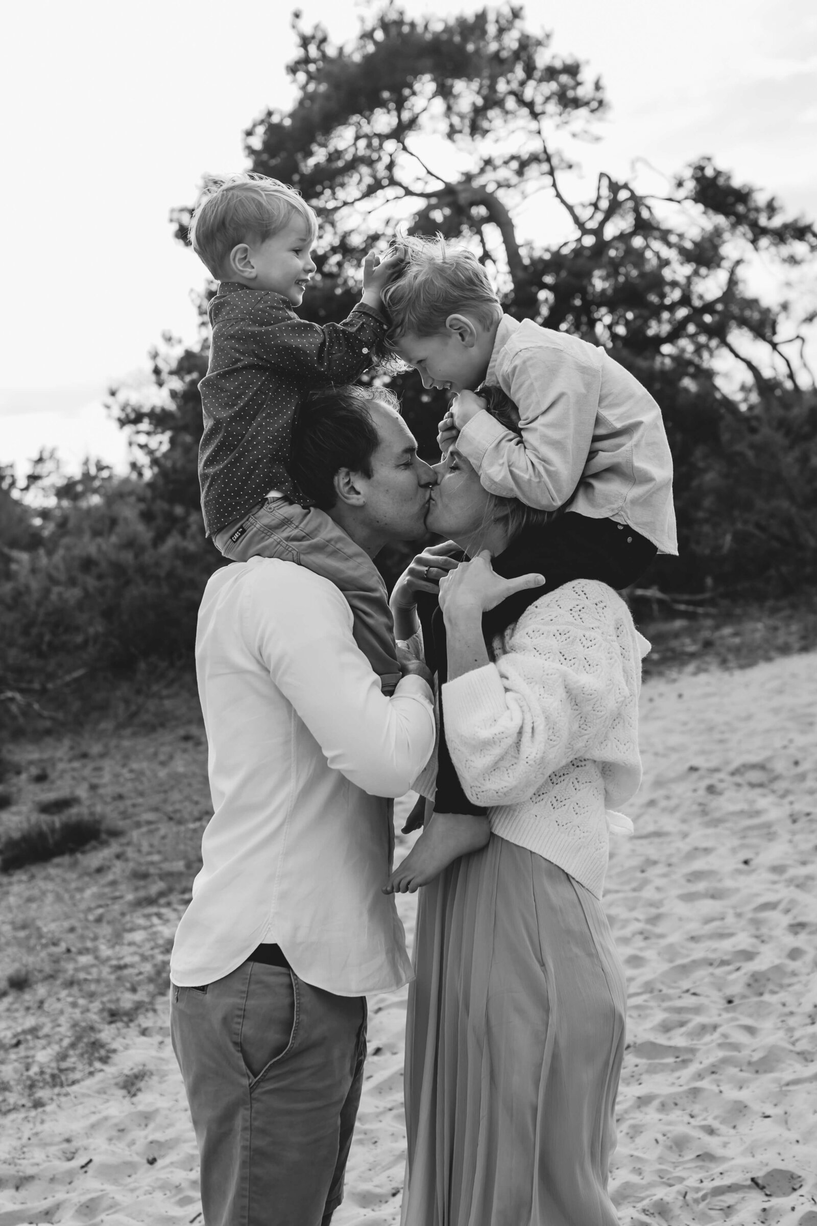 Familie Fotograaf groningen, gezinnen, gezinsfotograaf, kinderfotograaf