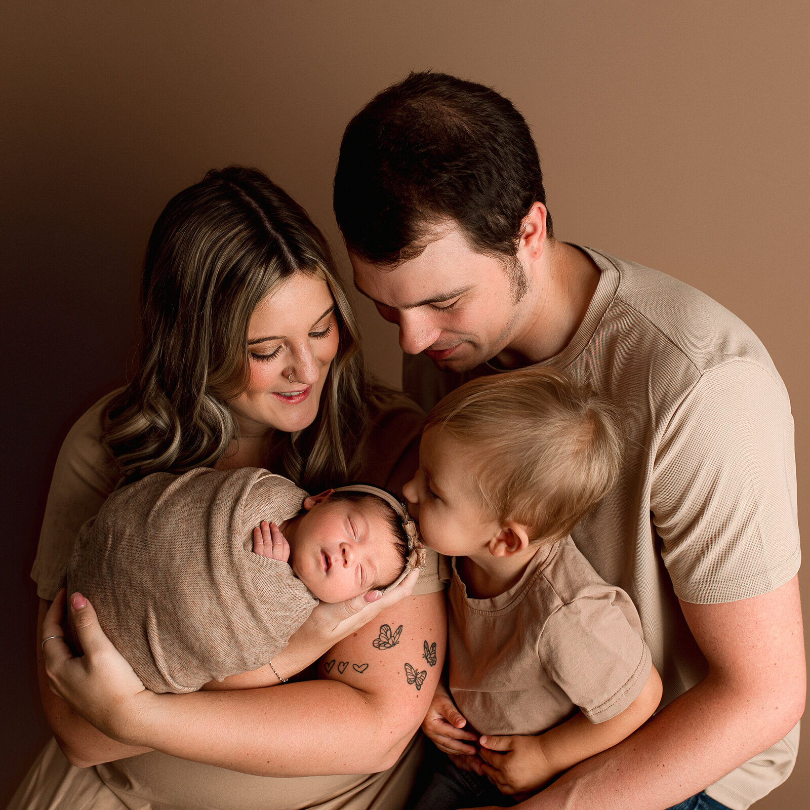 Newborn Session family and baby