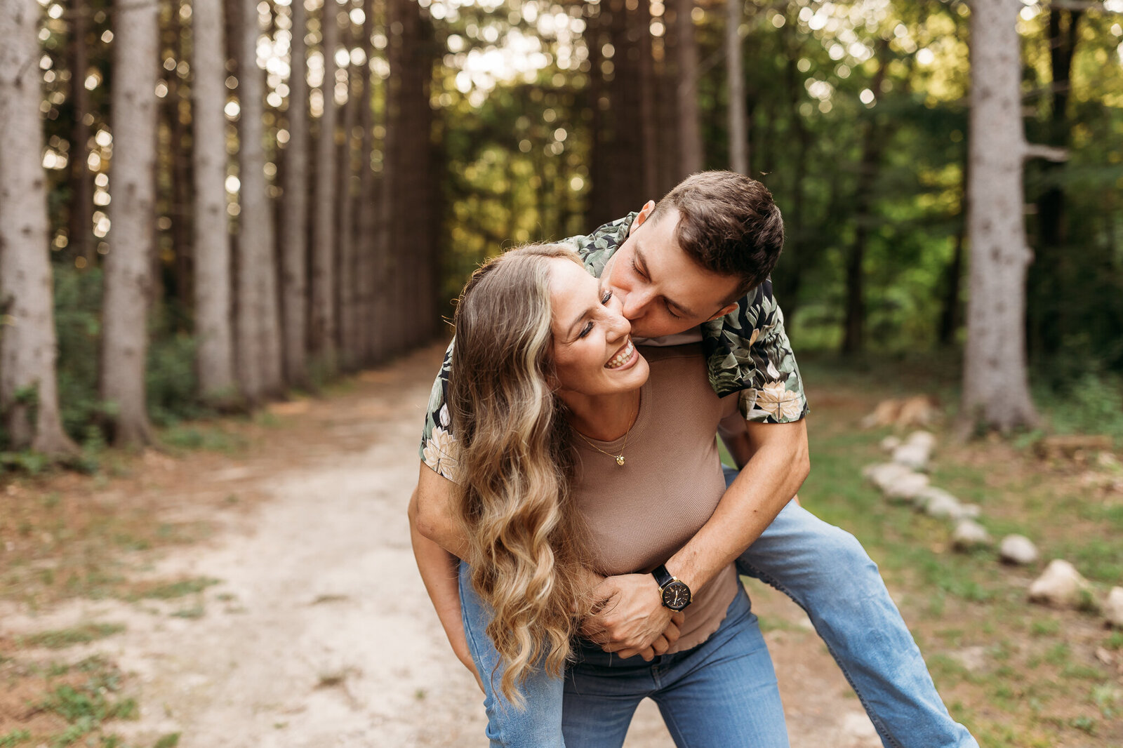 ROMEO_AND_LEONARD_MICHIGAN_ENGAGEMENT_PHOTOGRAPHER_COURTNEY_LUSHAJ_PHOTOGRAPHY_3
