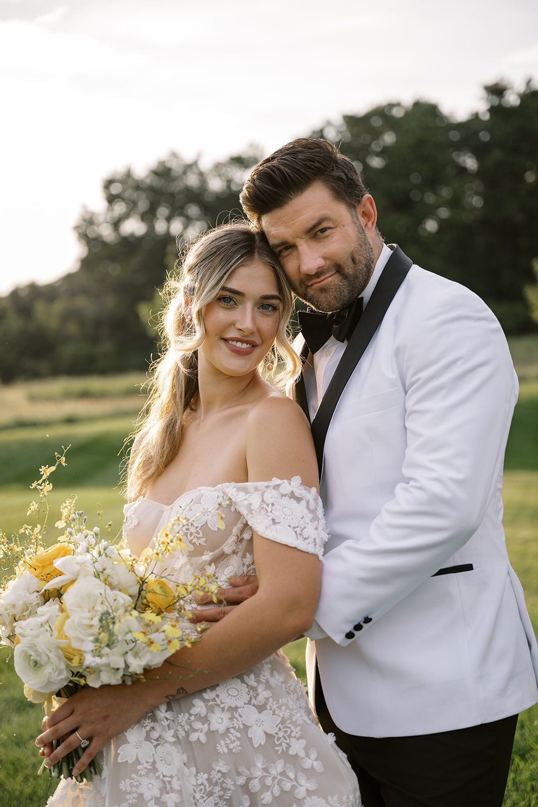 Jordan Grover Photo is a wedding photographer serving St. Louis, Central, and Eastern Missouri as well as travel + destination weddings. Jordan Grover Photo is an editorial and documentary style of photography.