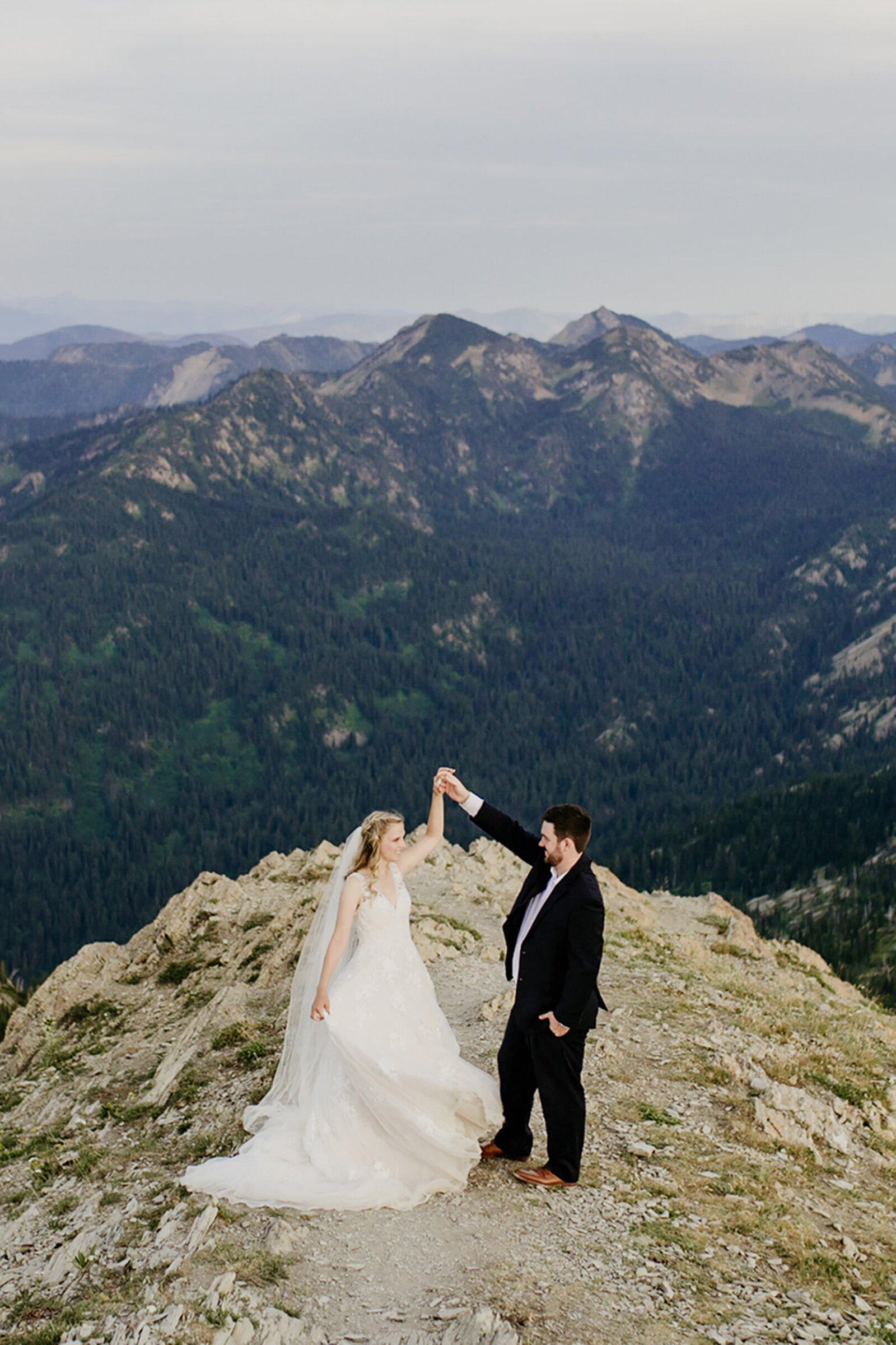 0100_Mt Aeneas Bigfork_Adventure Elopement Photographer_Cassidie & Austin_August 16, 2020-260_vertical