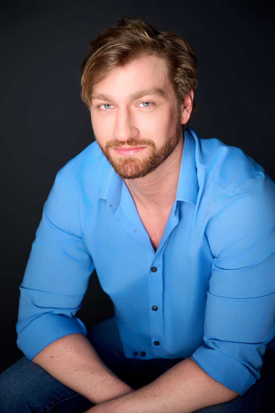 Professional Actor Headshot Photographer in Minneapolis Studio with Blue Shirt-101