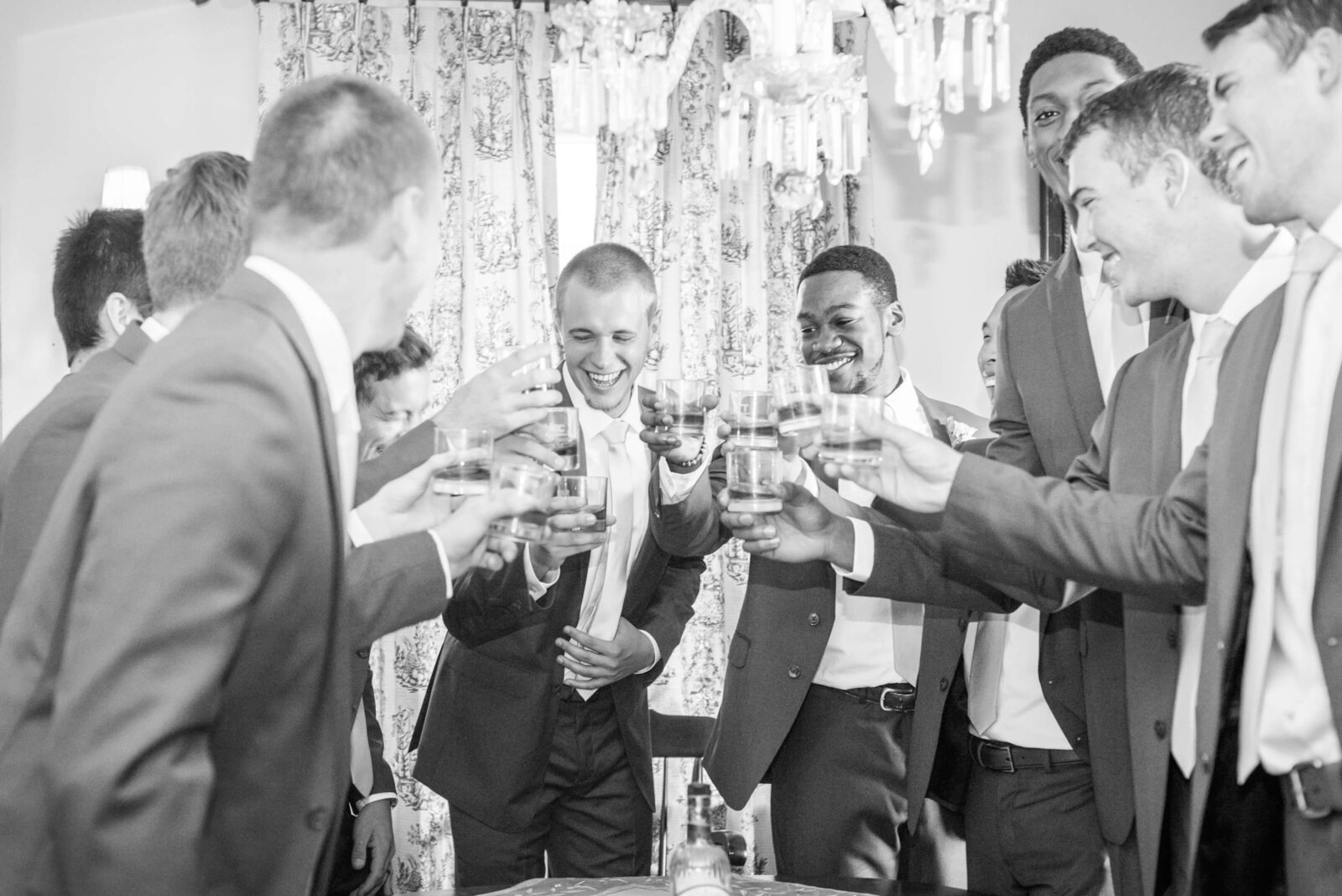 east-lynn-farm-wedding-leesburg-virginia-wedding-photographer-mary-sarah-photography