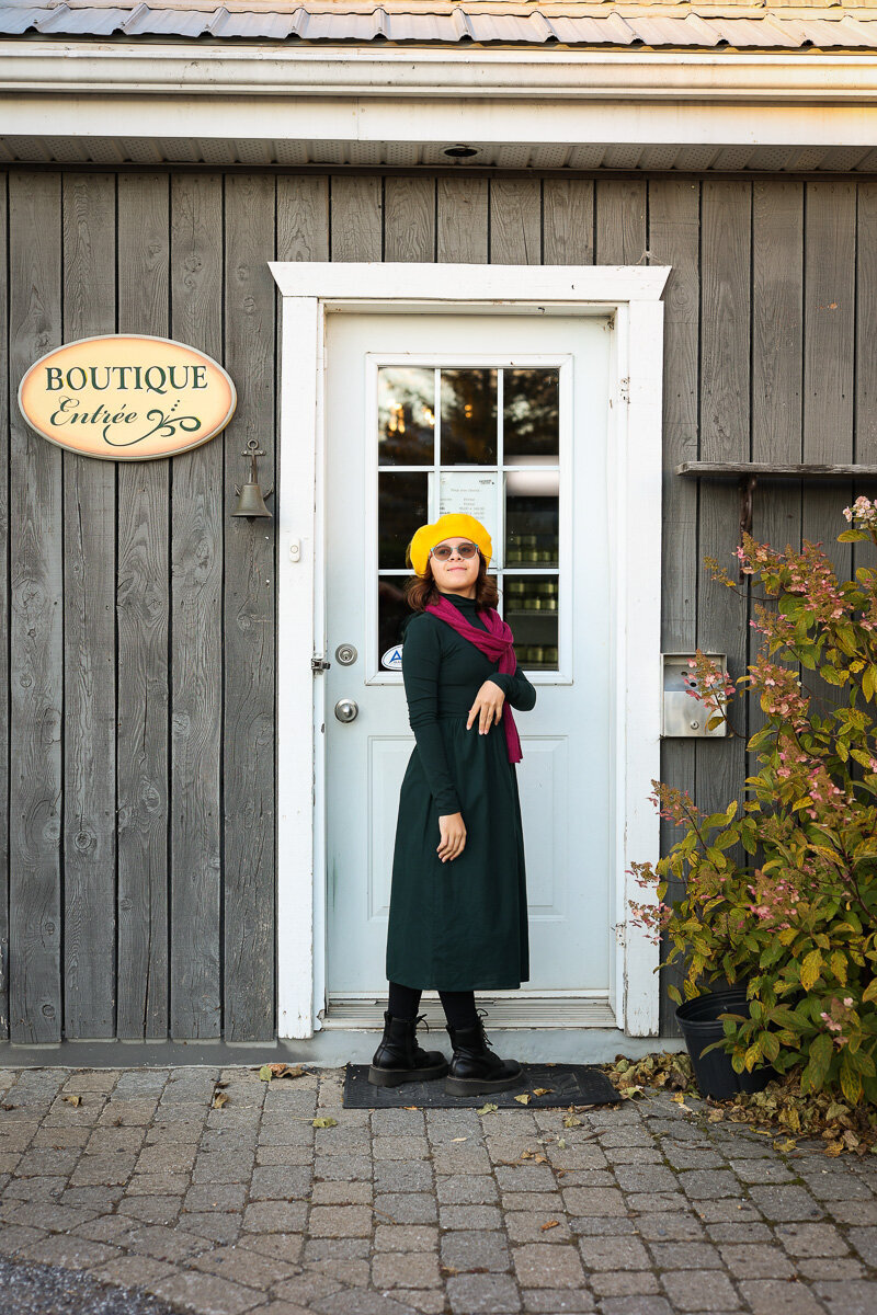 French girl cottage style portrait in  Quebec farm by Yuliia Terziian Photography