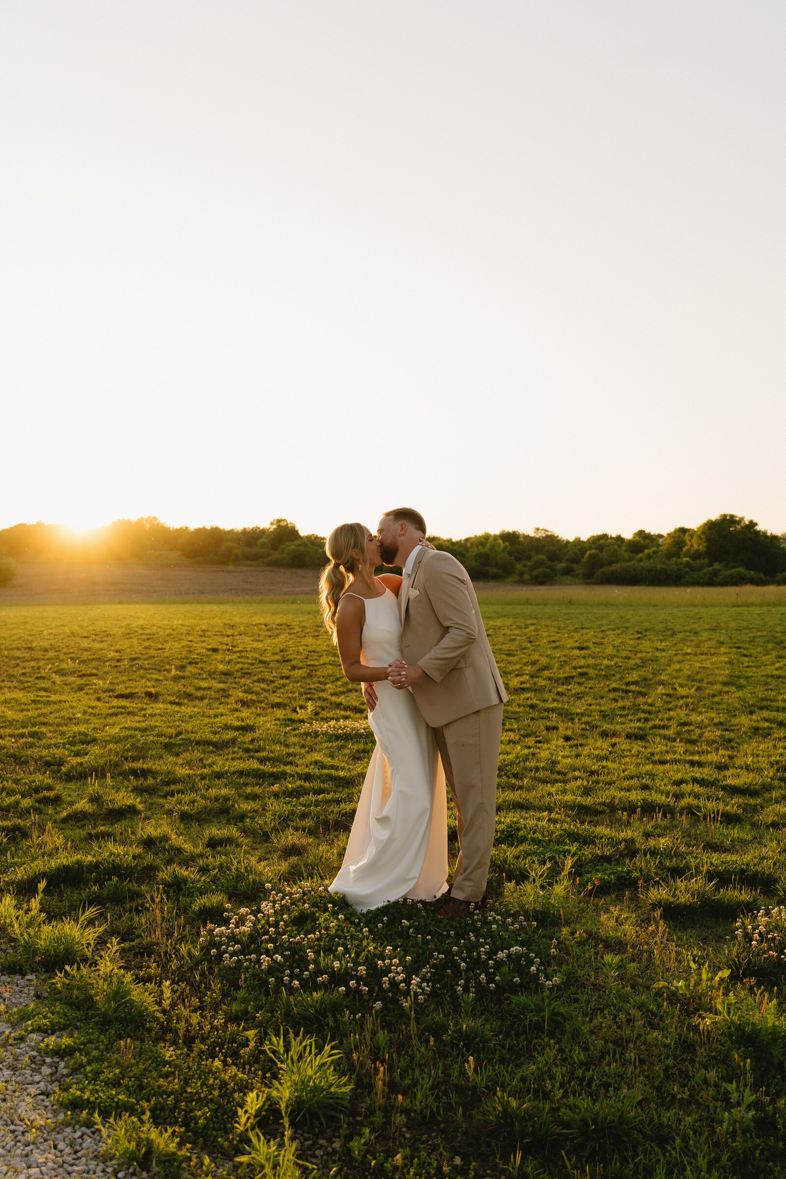 kansas-city-wedding-photographerMBP04992