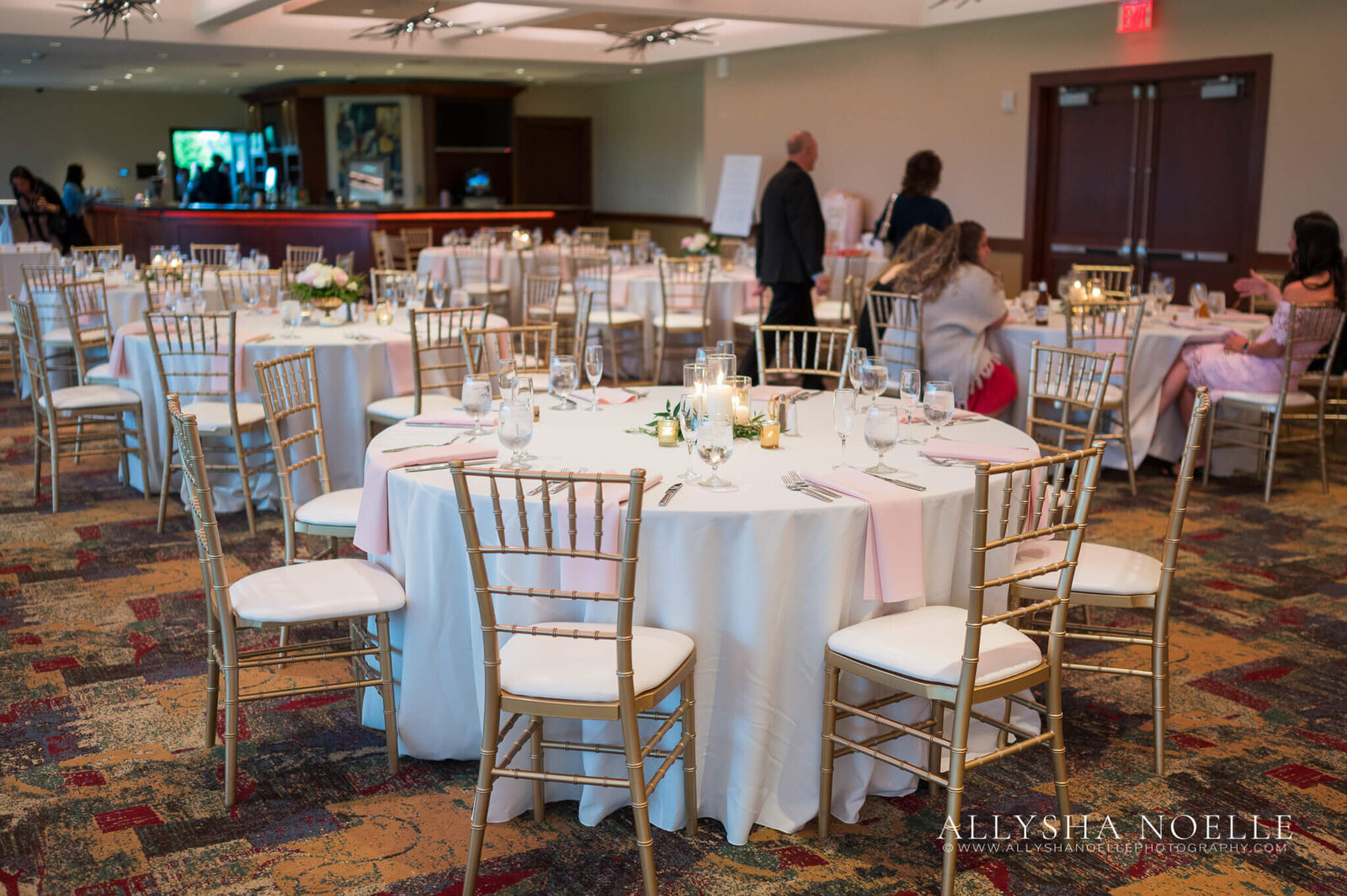 Wedding-at-River-Club-of-Mequon-686