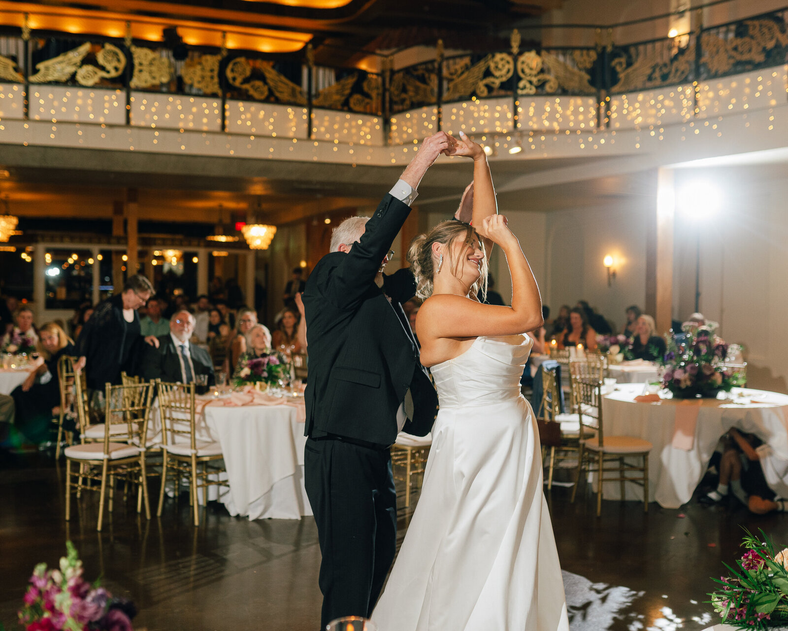 Corby Intercontinental Hotel Kansas City Wedding Plaza-244
