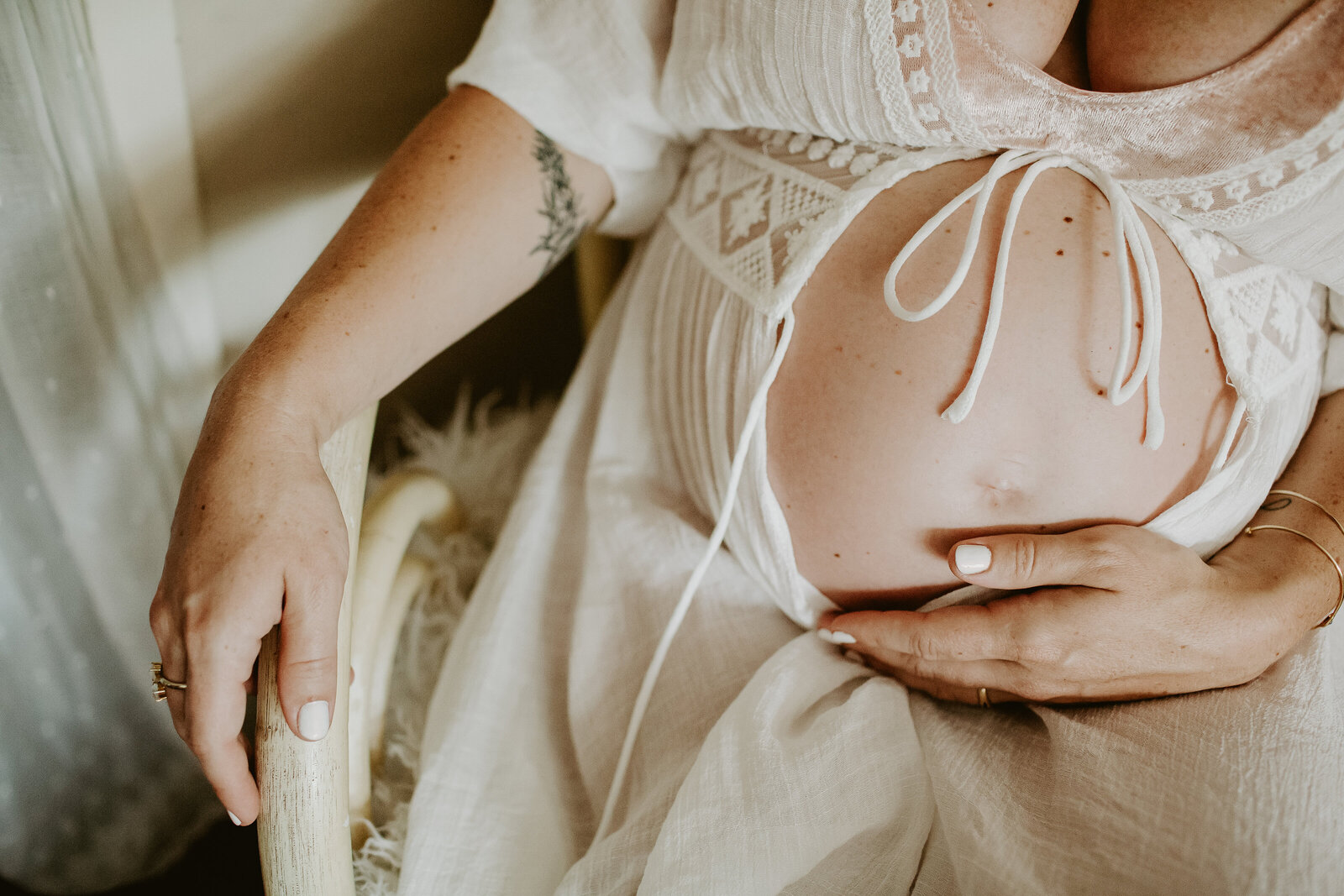 family-in-home-photography-maternity-encinitas-oceanside-41