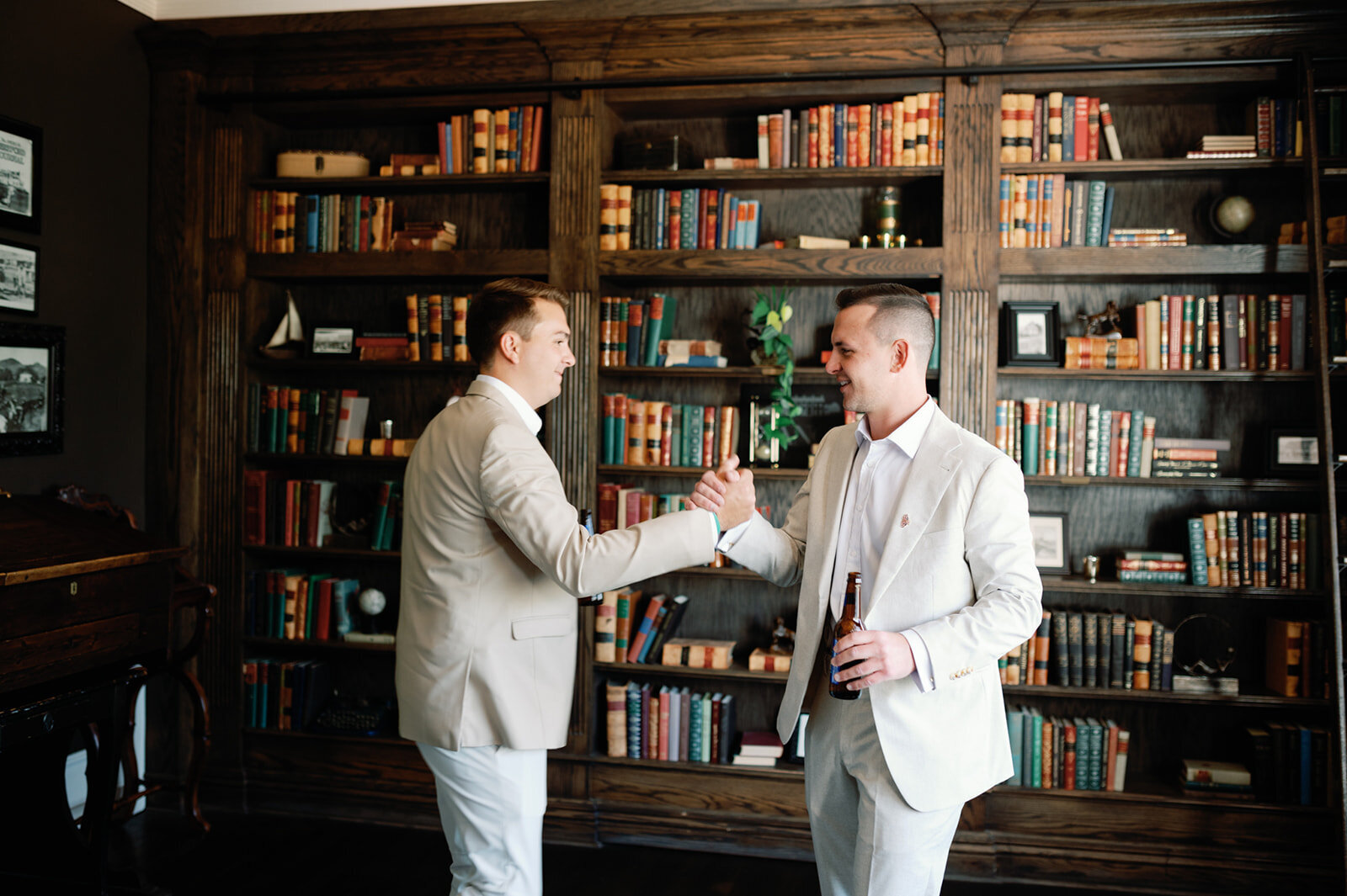MorganandJoeSneakPeaksWedding-011