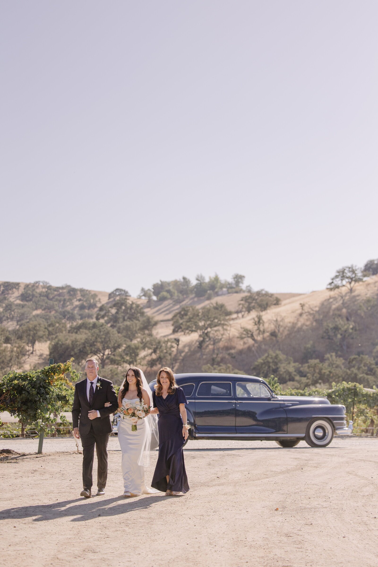EveslageWeddingbyNikkelsPhotography-1792