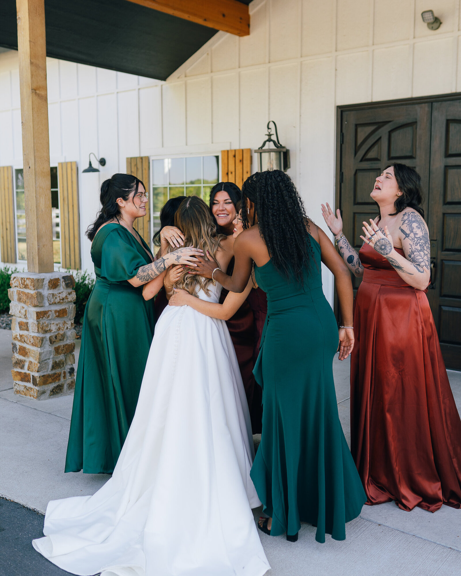 Saenz The Farmhouse KC Event Venue Wedding86