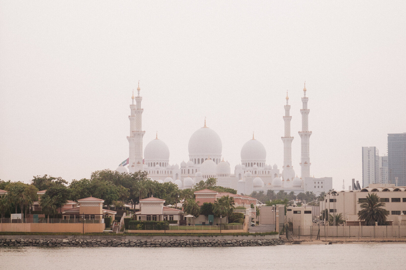 237_Abu_Dhabi_Fairmont_Wedding_Elopement_Weddings_by_Saskia_Marloh_Photographer_jv