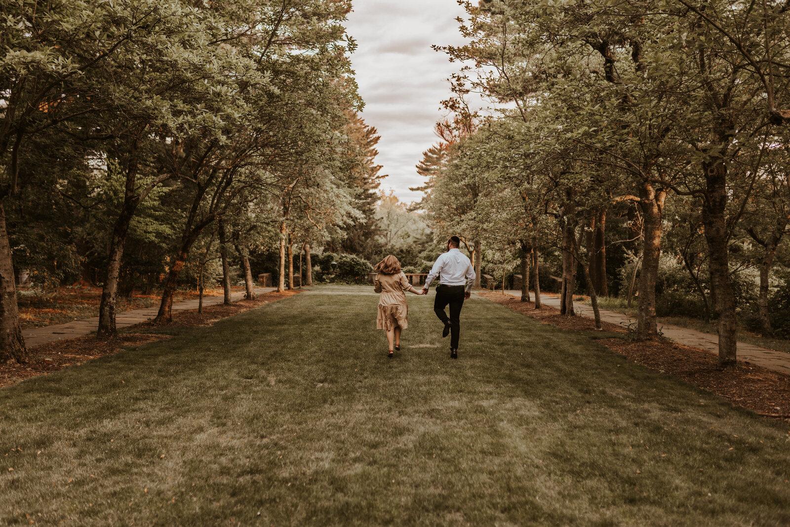Romantic-Anniversary-Botanical-Gardens-Love-to-Lens-Photography-(114)