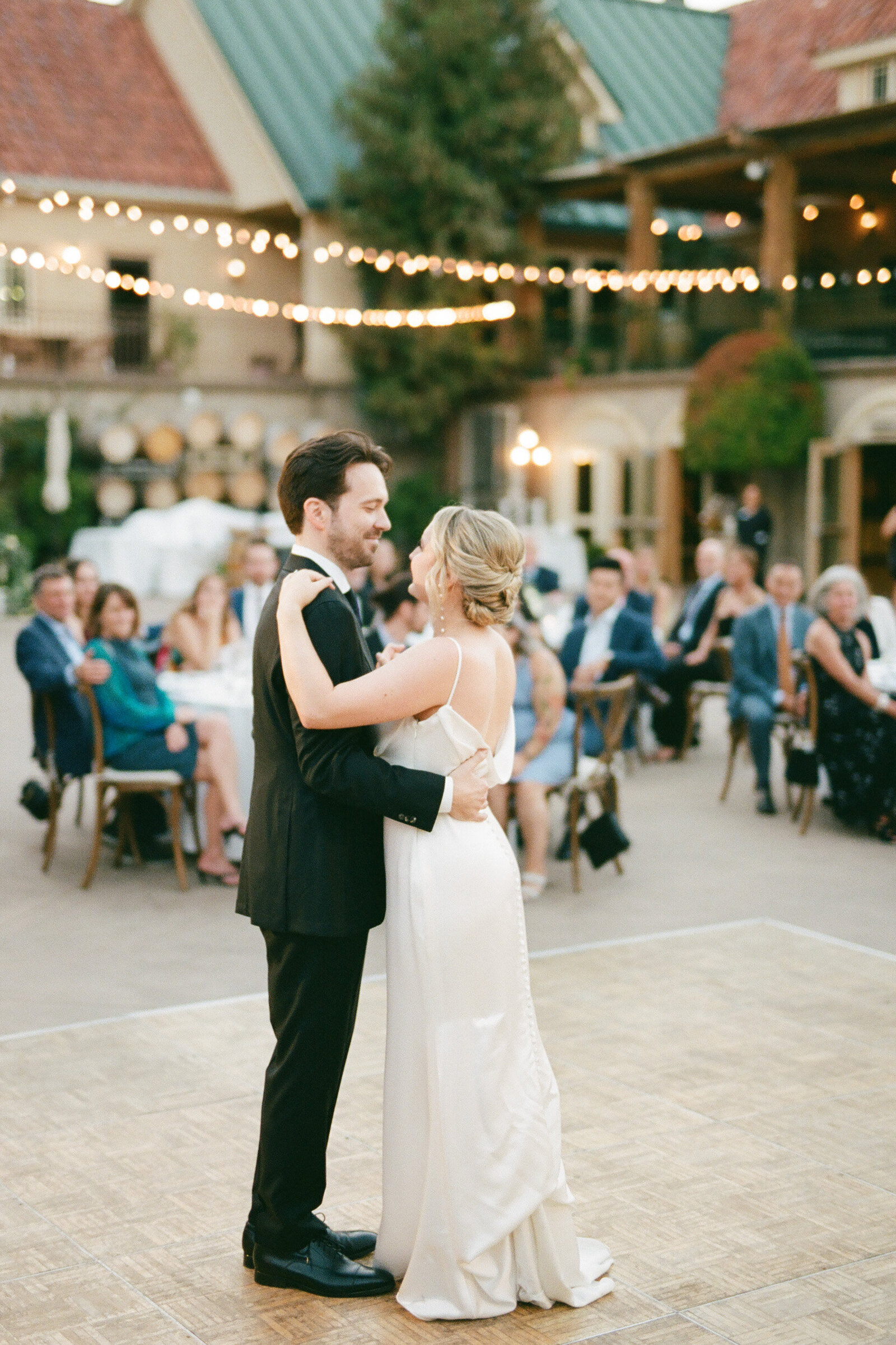 35mm Film Wedding Photography-046-384970020035