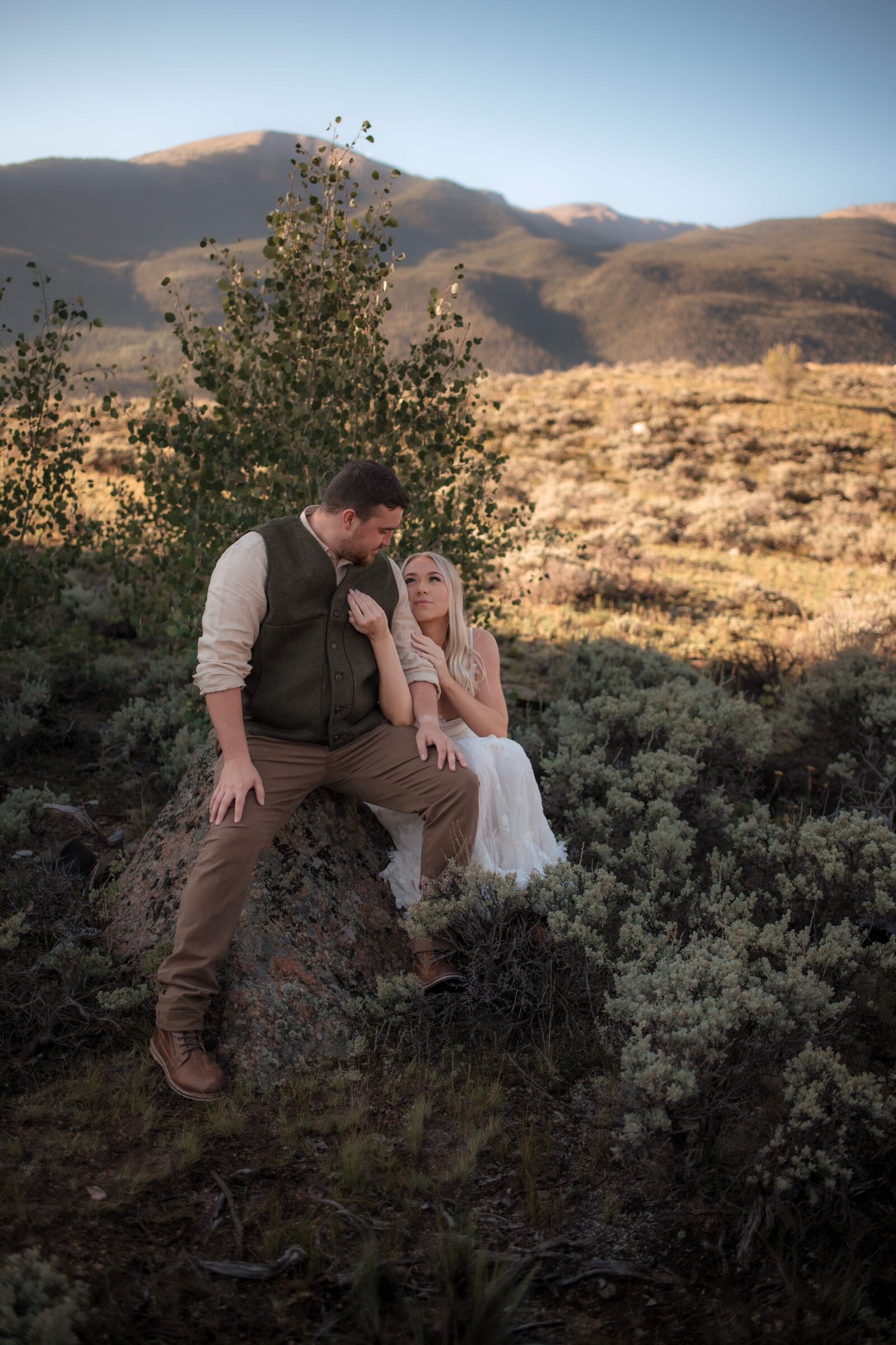 Adventure elopement at Maroon Bells in Colorado