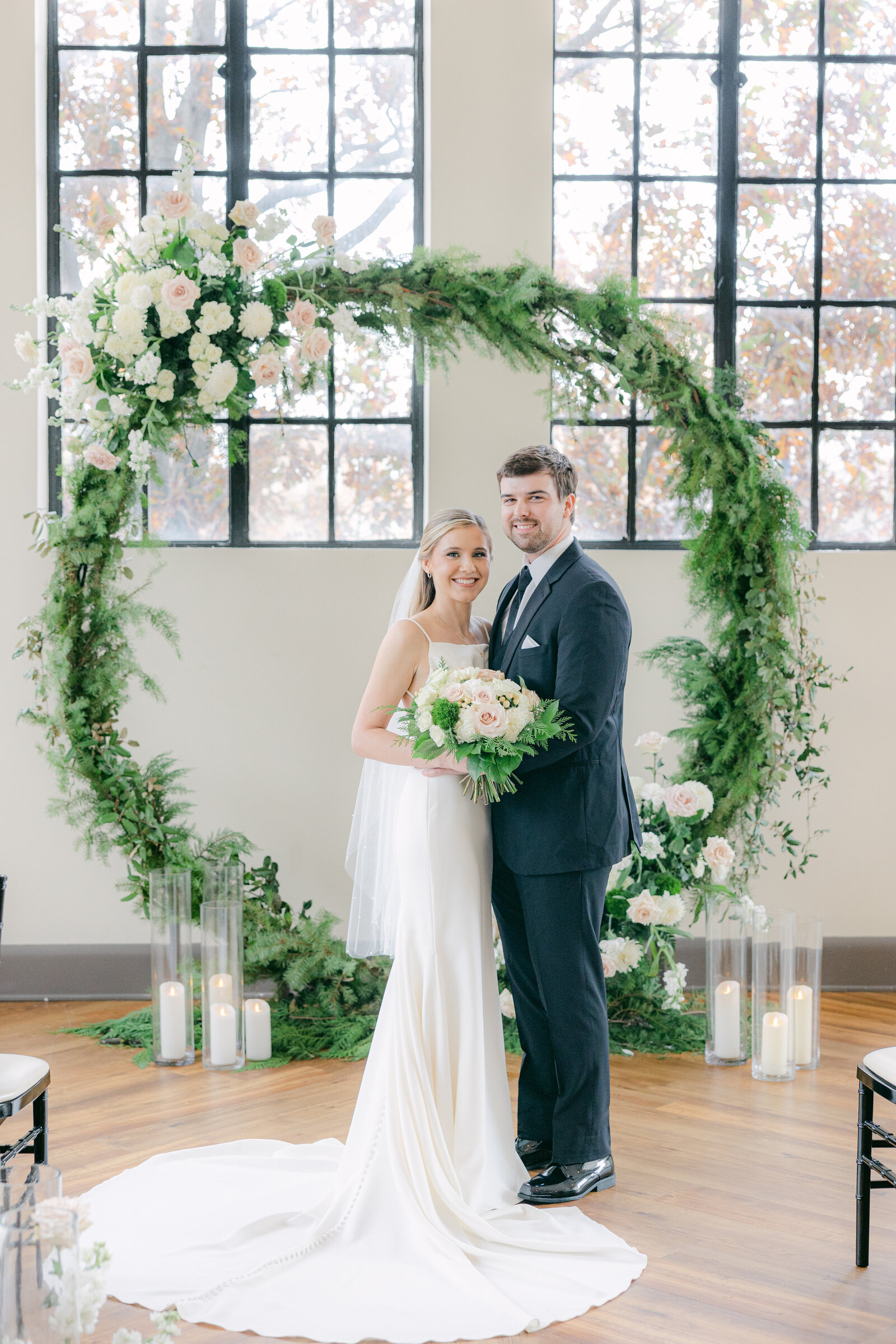 Caroline & Hunter Bride & Groom Portraits Color 001