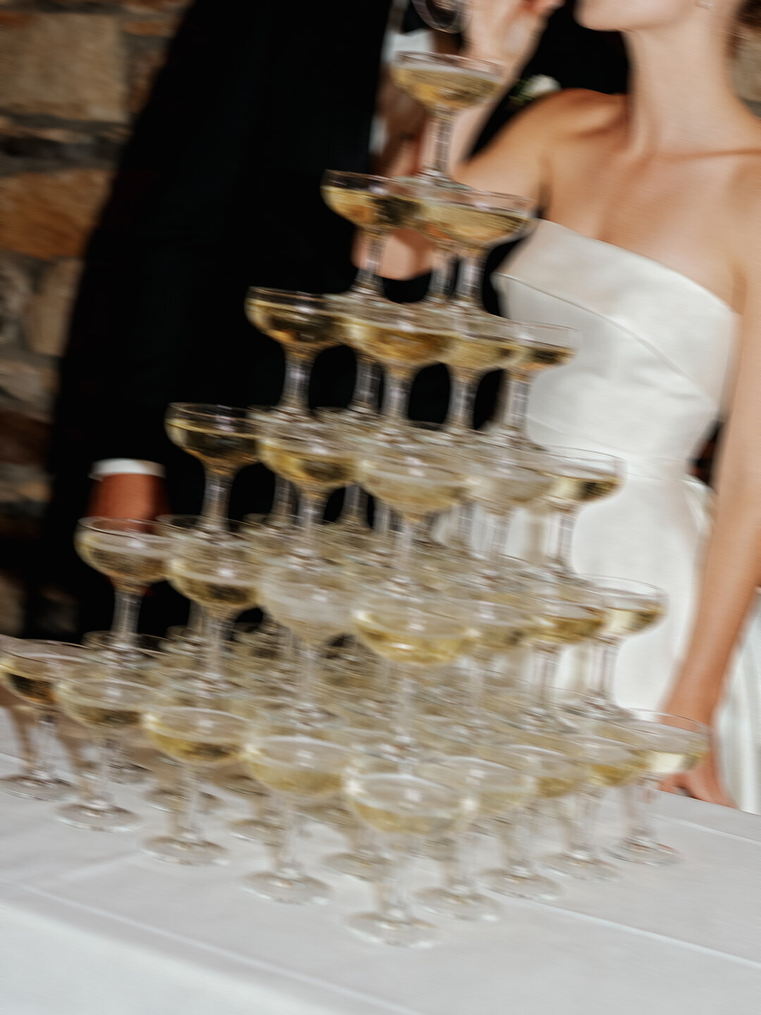 champagner-tower-michelle-godmann