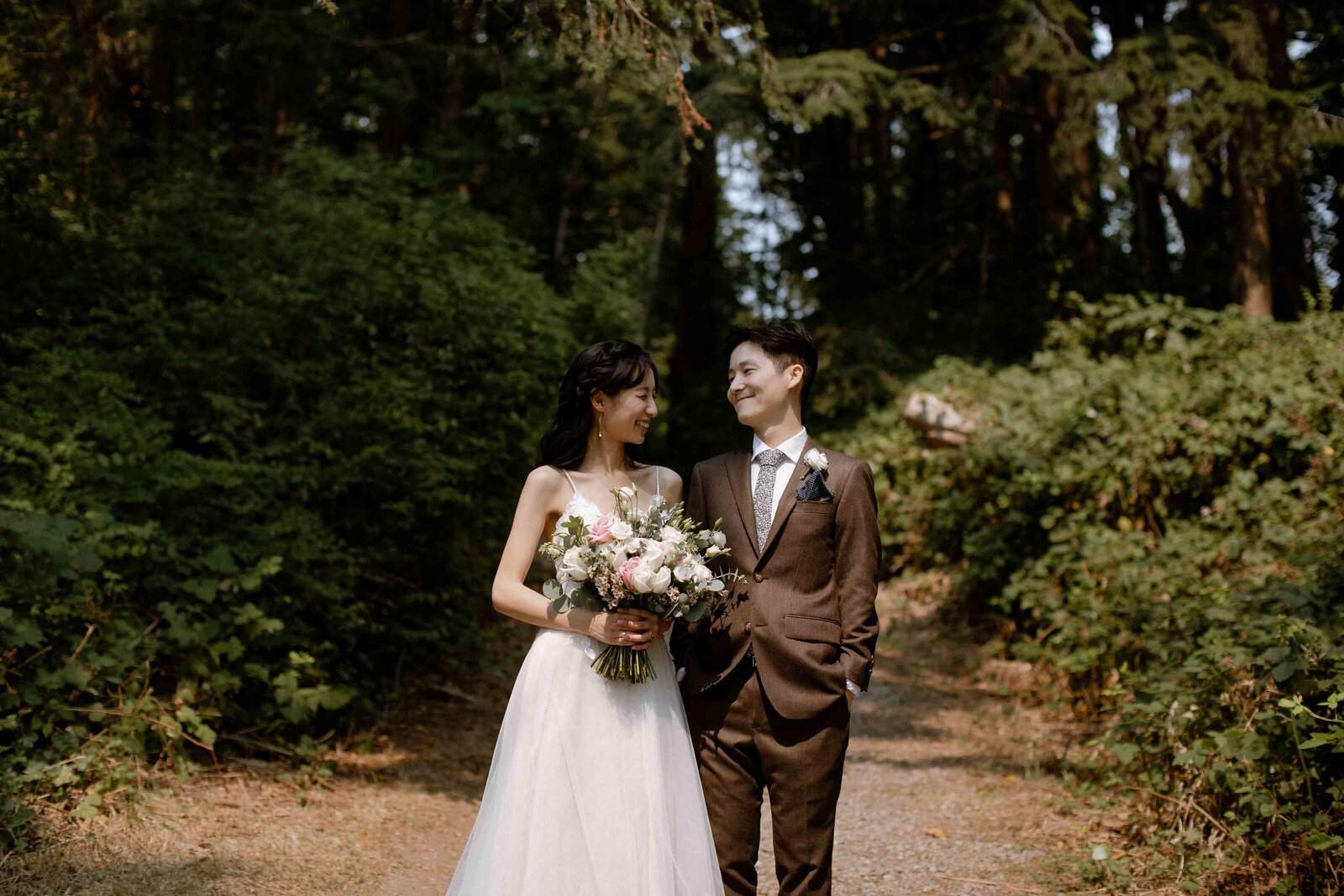 Vancouver-Backyard-Wedding-8
