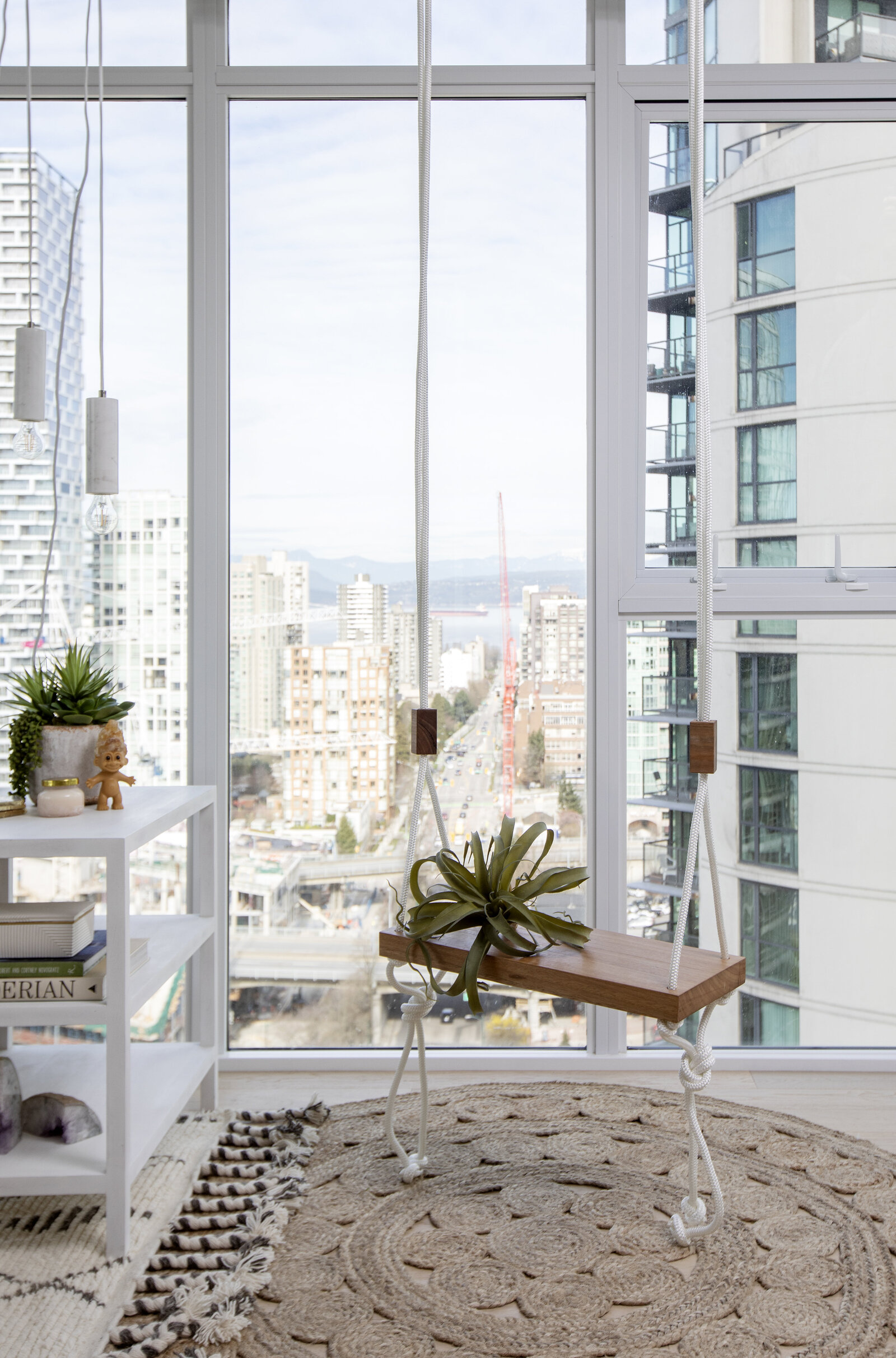 Pacific Street Residence | Downtown Vancouver