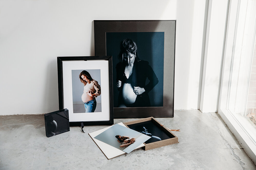 Zwangerschapsfotografie, foto in lijst, kunst van je buik