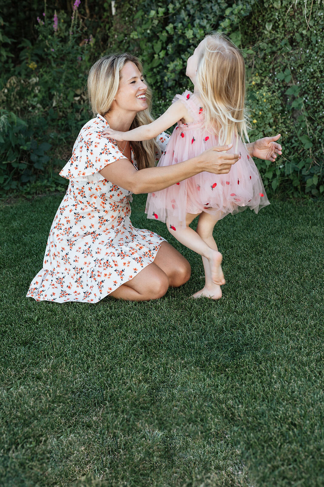 mom-daughter-photos