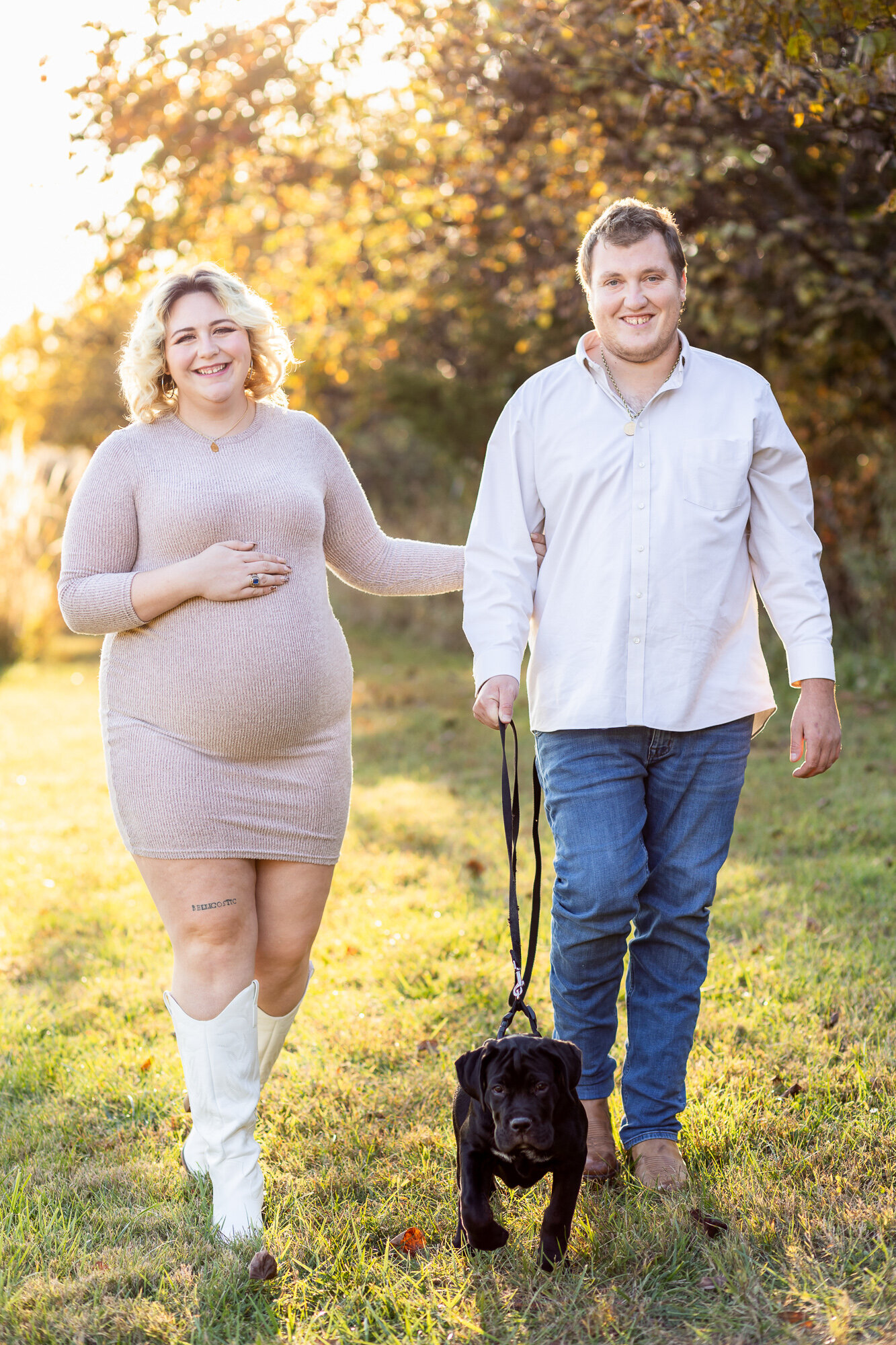Maternity-outdoor-photography-session-golden-hour-Frankfort-Kentucky-photographer-4