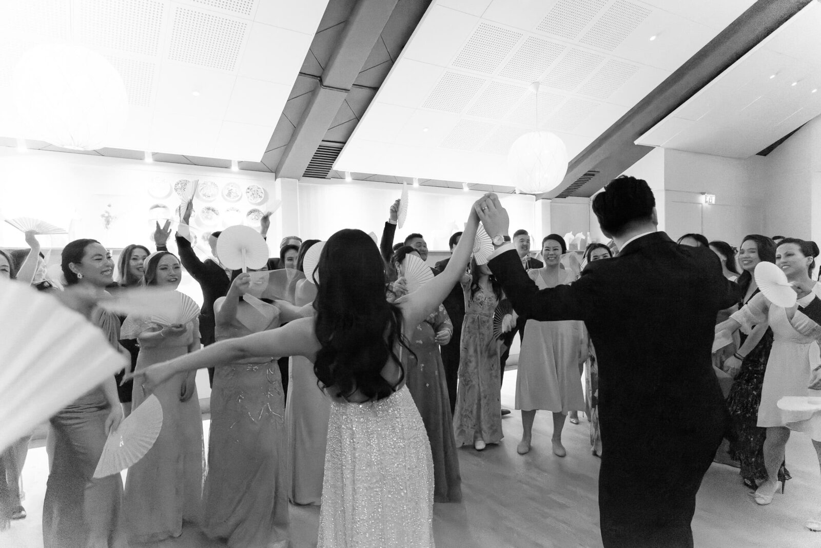 Destination Wedding Photographer Anna Lundgren in Stockholm Wedding at Solliden Skansen Stockholm Sweden_166