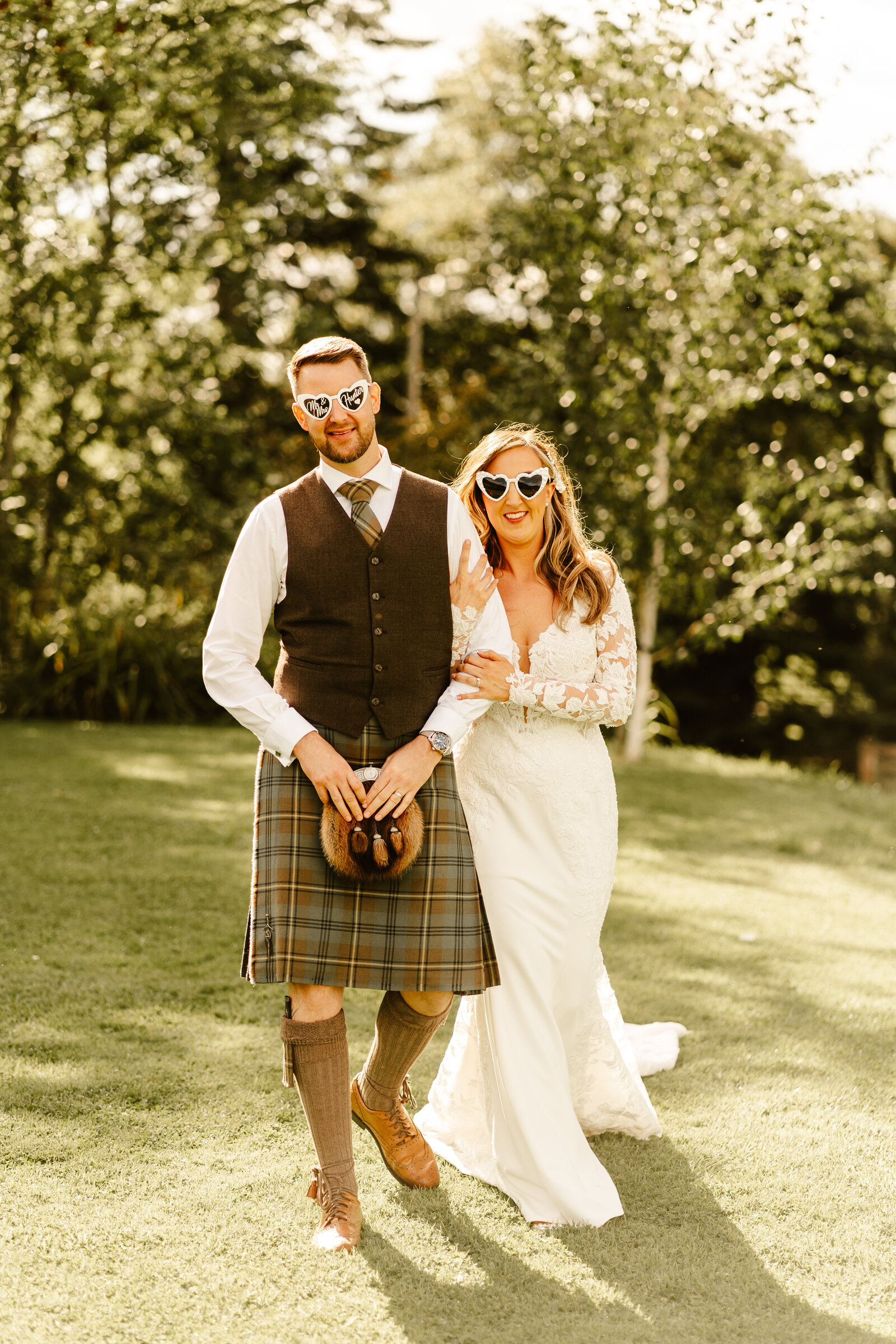 Danielle-Leslie-Photography-2023-Aberdeen-Wedding-Photographer-Aswanley-Hunter-Previews-2-0026