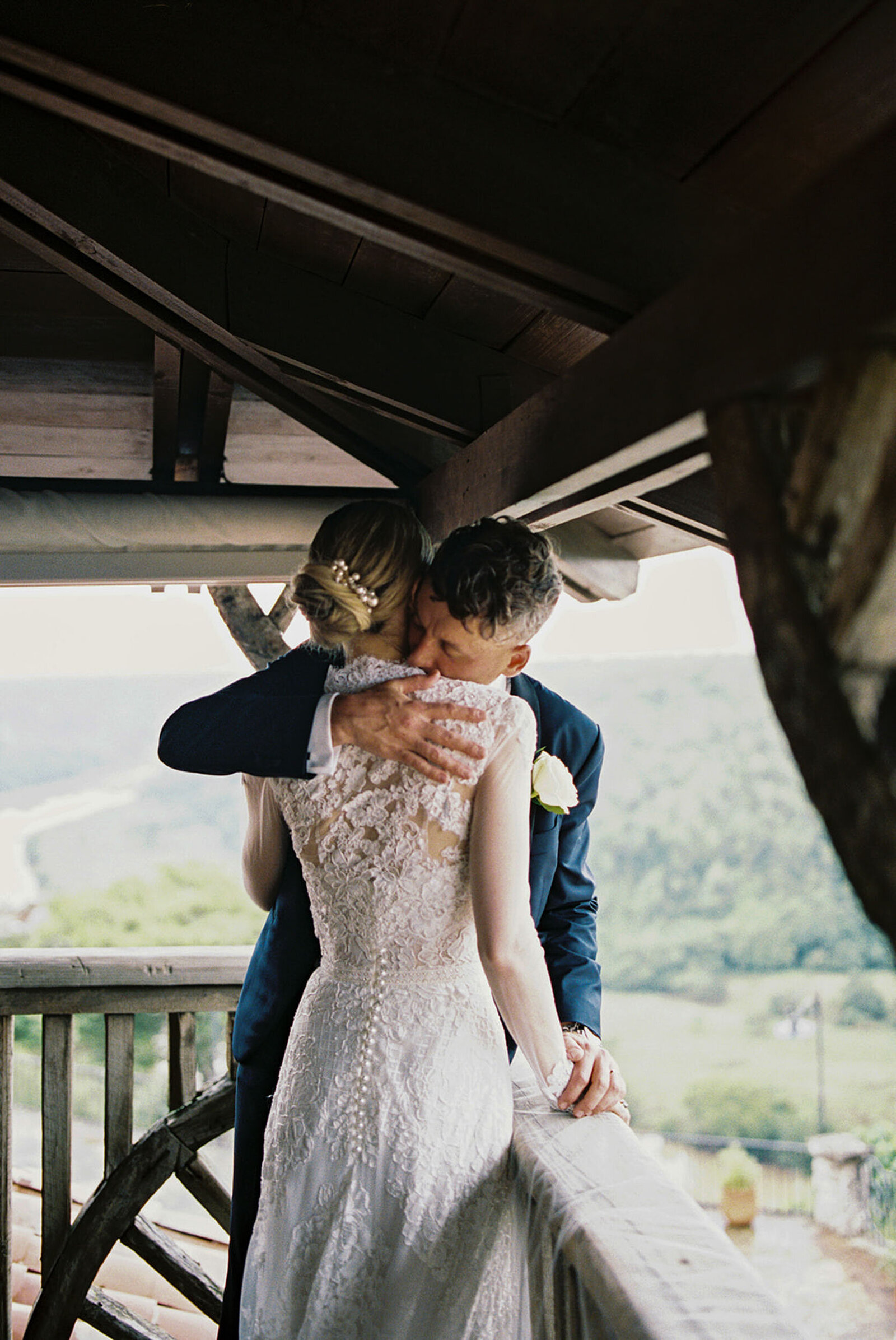 Altos-de-chavon-casa-de-campo-resort-dominican-republic-wedding-asia-pimentel-photography-L+L-55