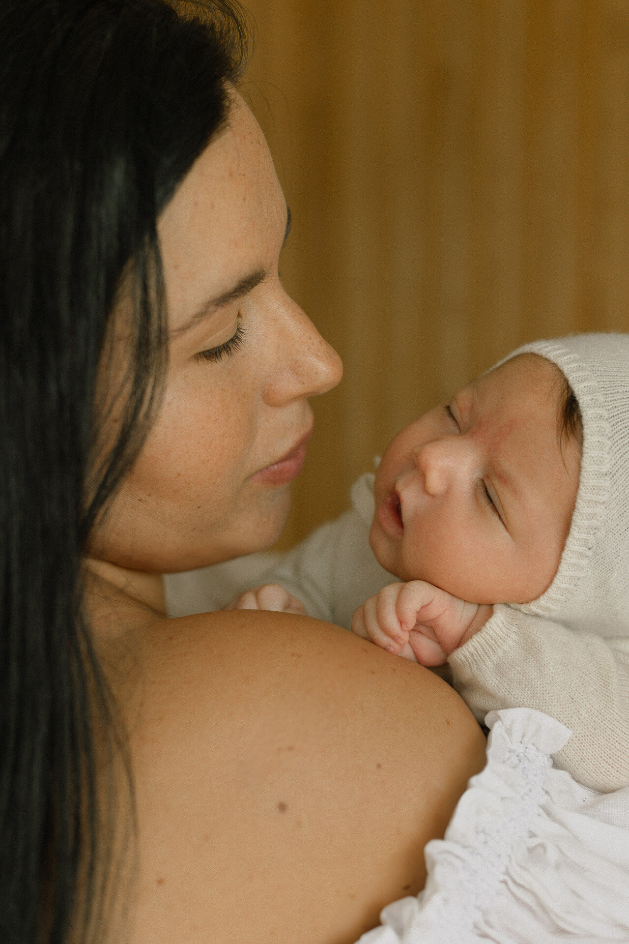 newborn-photoshoot-house-6