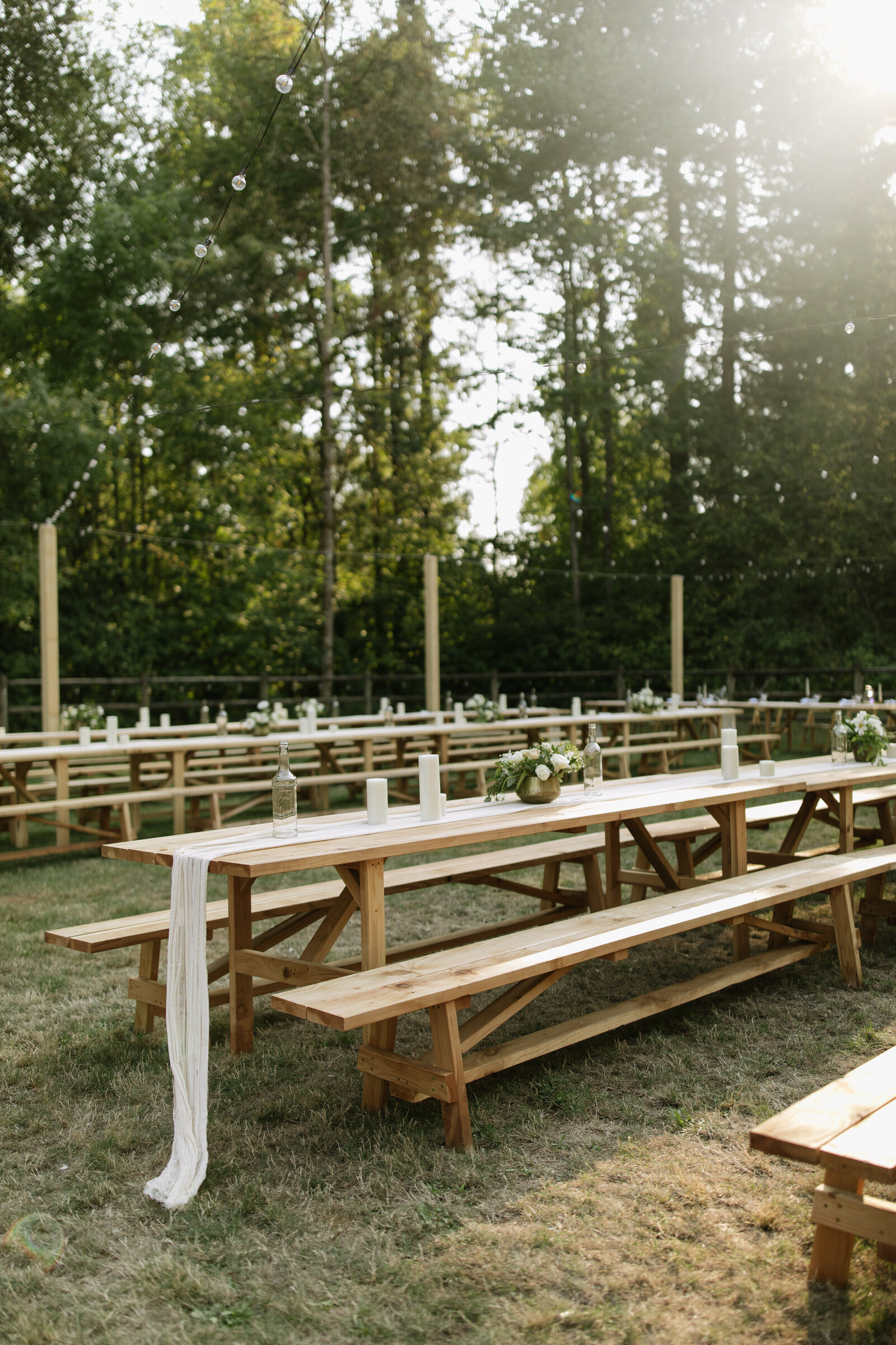 Wedding reception table taken by Washington elopement photographer