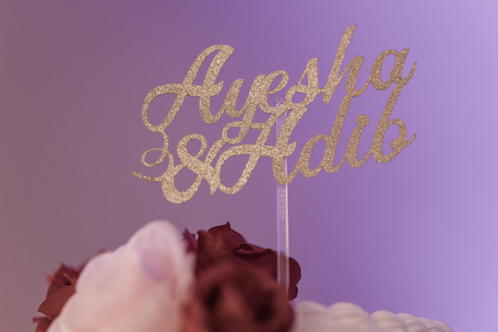 Wedding-cake-details-shot