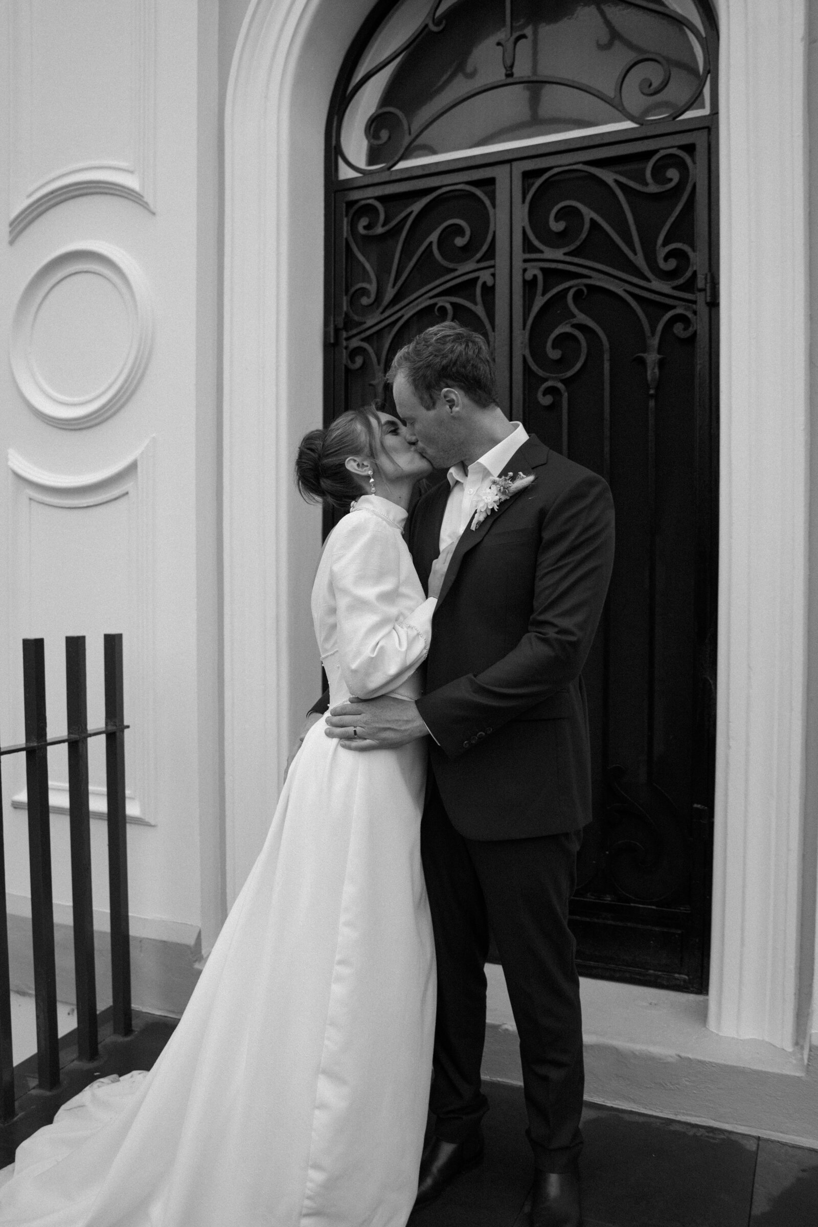 Emma & Sam-700