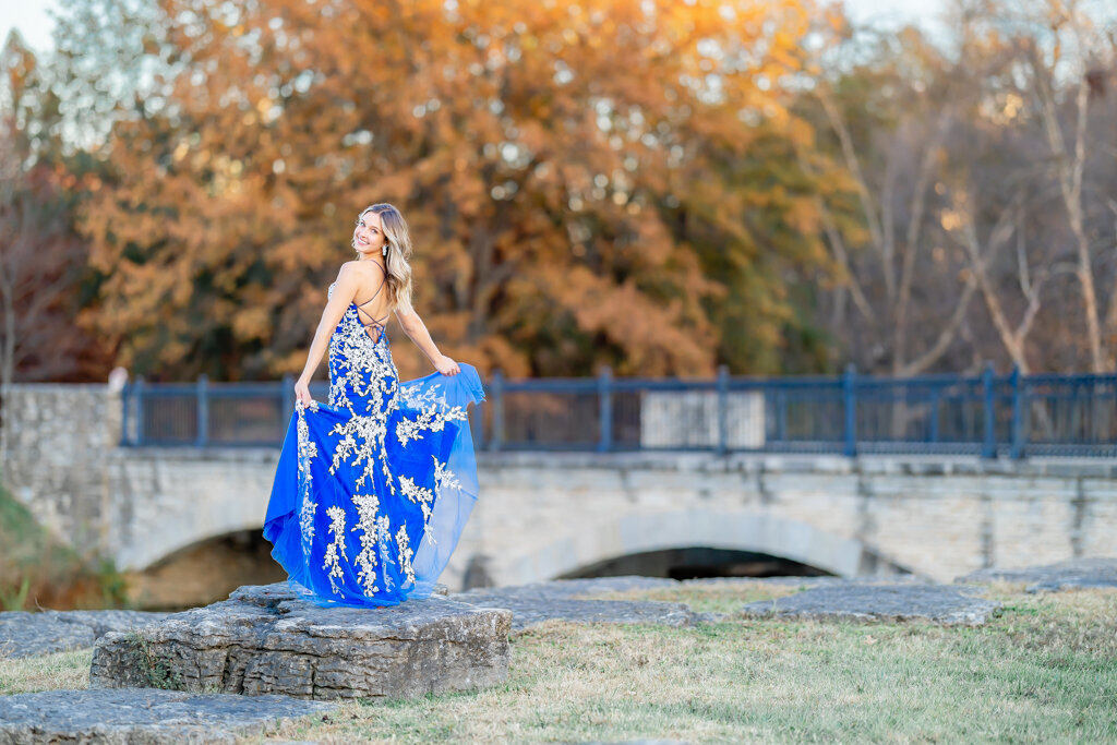 St. Louis Senior Photographer-Erika Rene Photography-Forest Park-Victorian Bridge-40