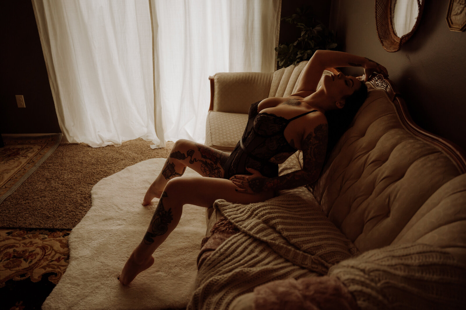 Alyssa Lacey bremerton boudoir photography