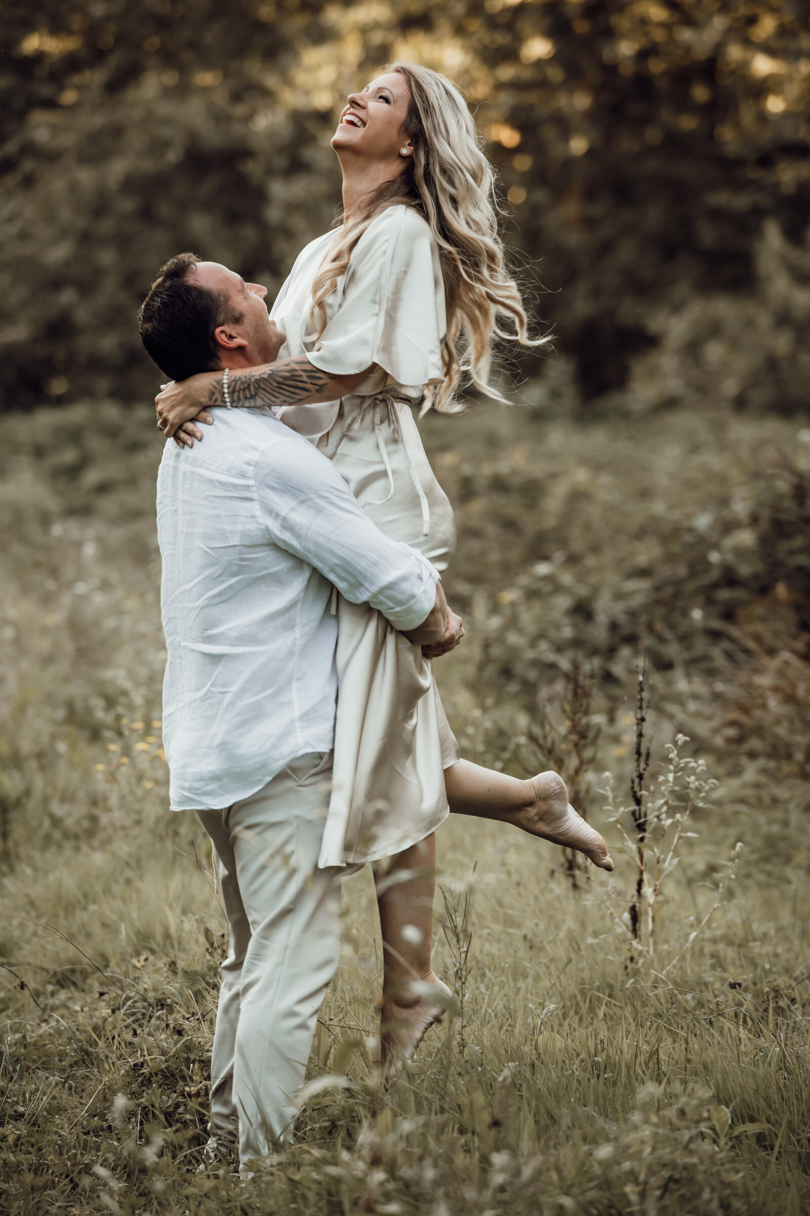 Fotoshoot buiten op locatie in Nissewaard met ontspannen sfeer